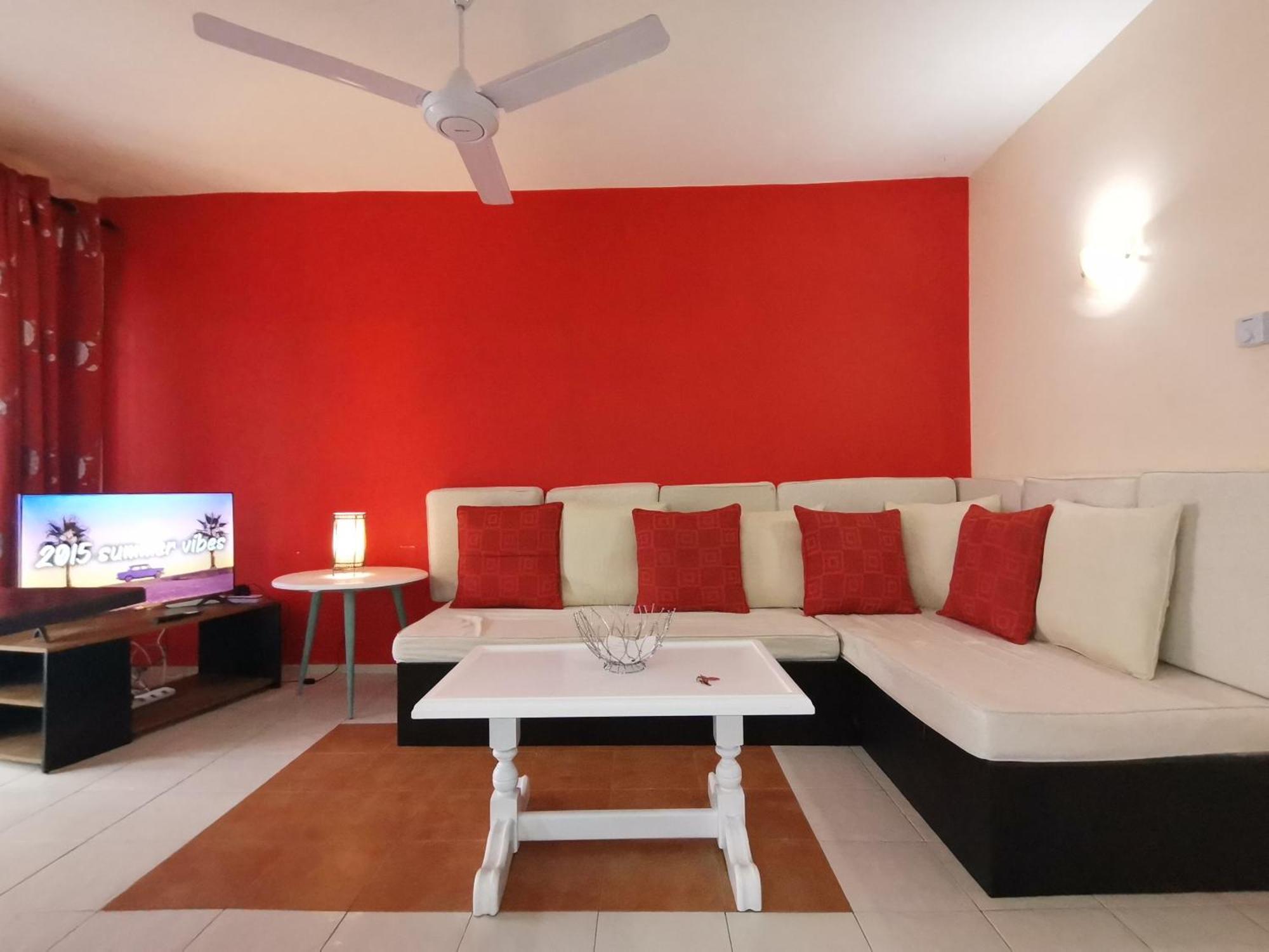 Calm Oasis Sunset Summer Vacation Private Furnished Apartment Flic en Flac