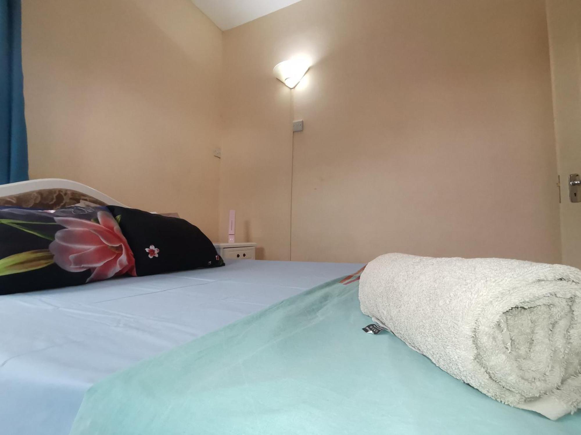 Calm Oasis Sunset Summer Vacation Private Furnished Apartment
