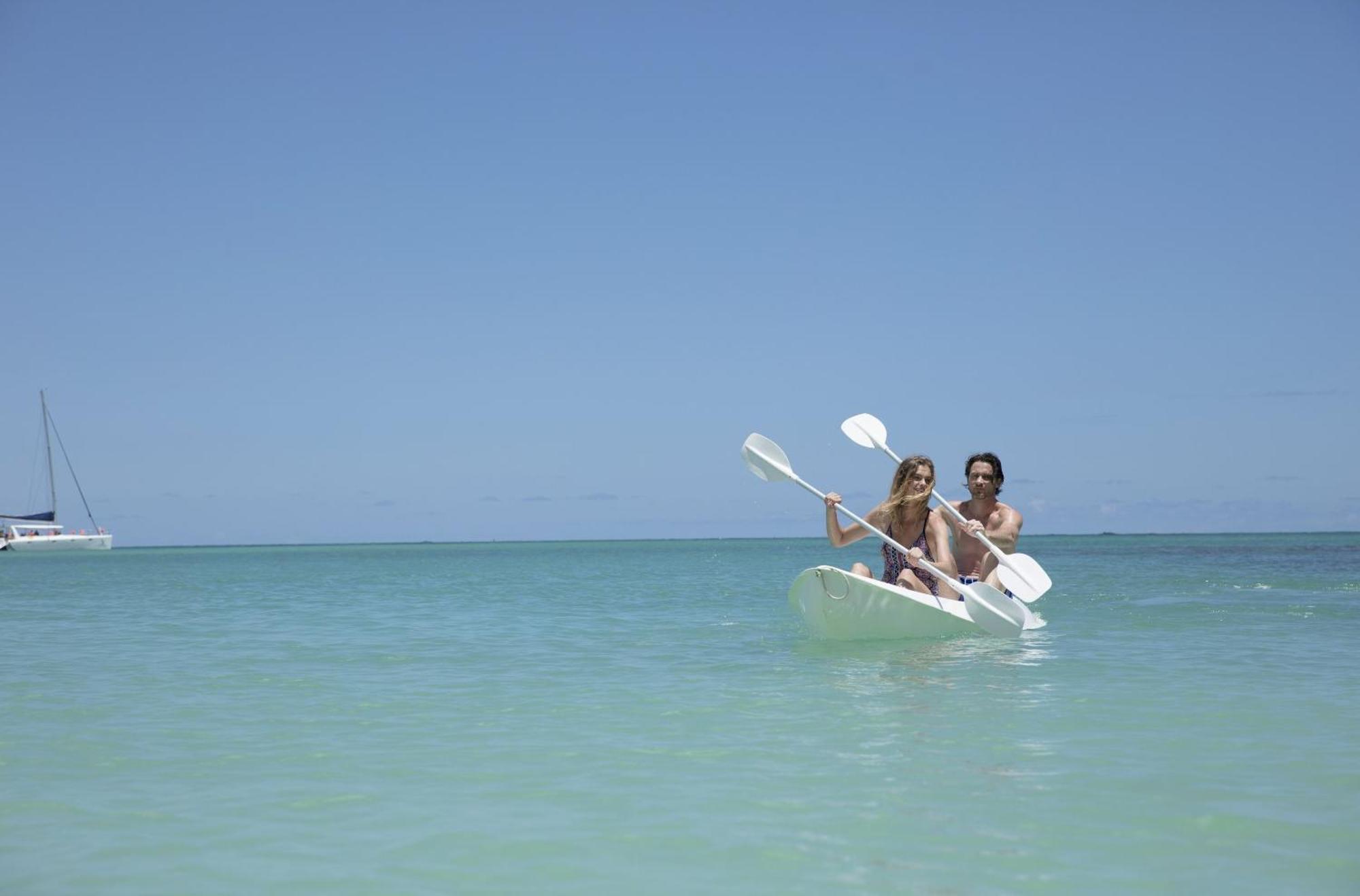 Resort Royal Palm Beachcomber Luxury 5*