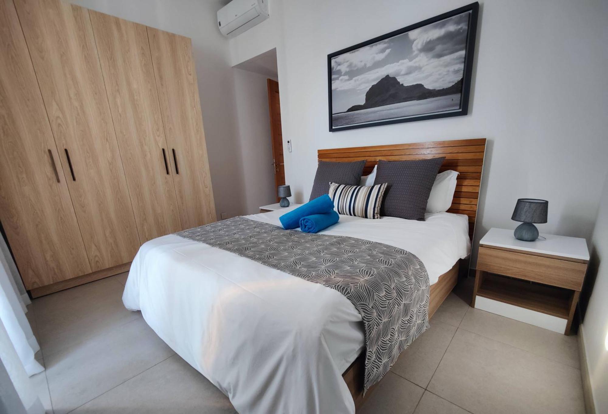 Ocean Point Front Apartment
