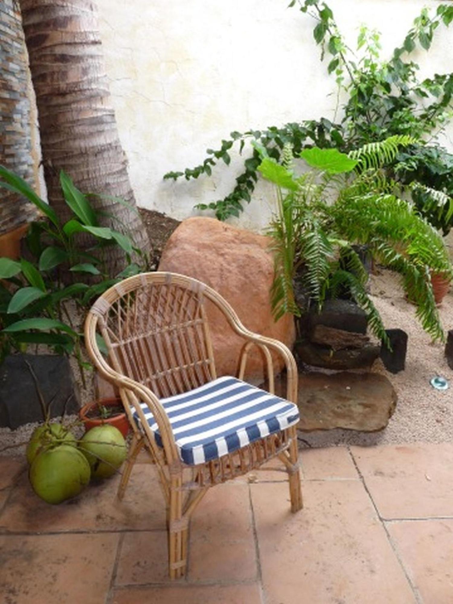 La Reine Creole Bed & Breakfast *