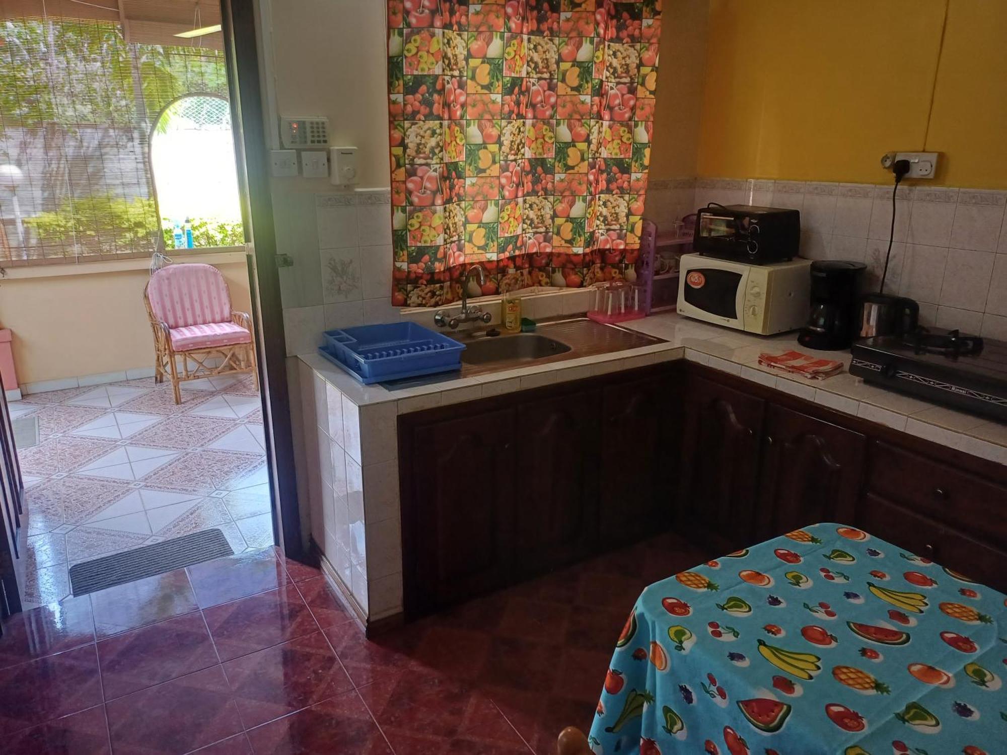 Fleurvilla Apartment