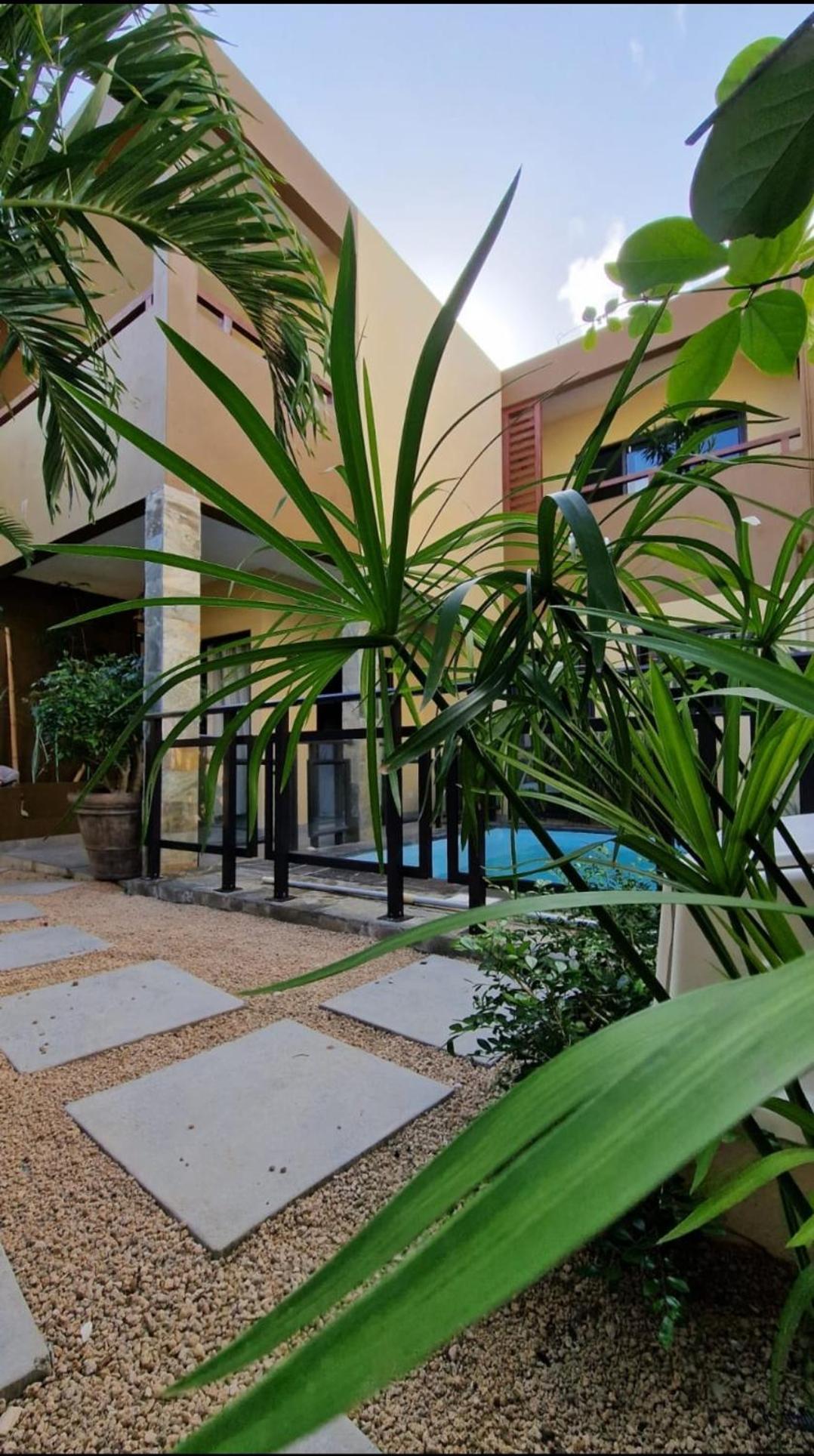 Villa Centre *