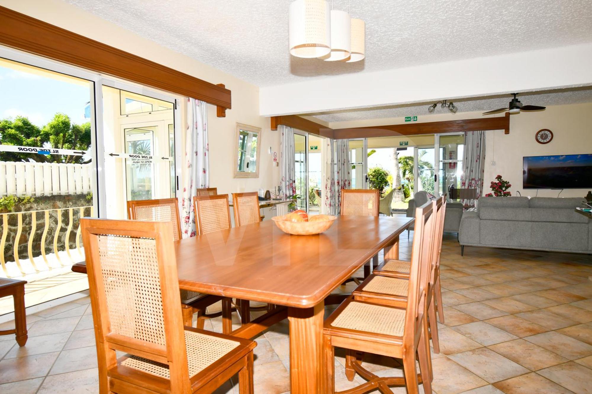 Maya Oceanfront With Pool, Jaccuzzi, Wifi, Jets In Bathroom Holiday home *