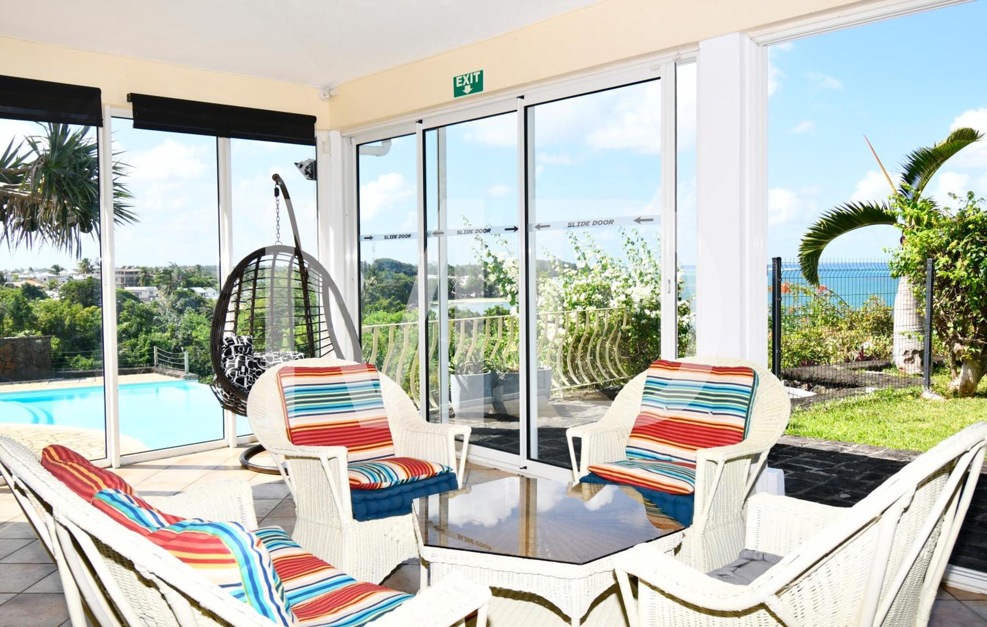 Maya Oceanfront With Pool, Jaccuzzi, Wifi, Jets In Bathroom Holiday home *