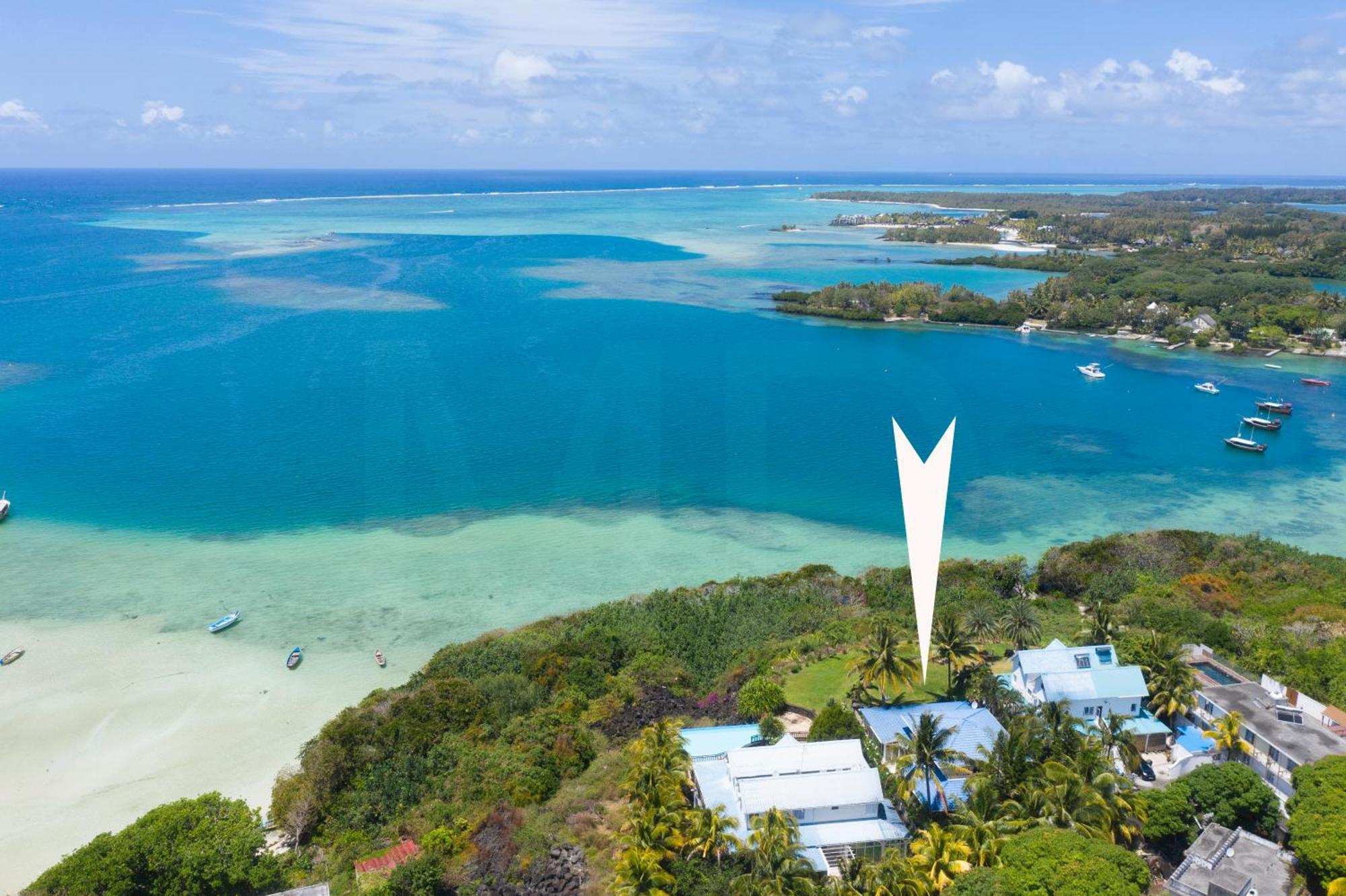 Maya Oceanfront With Pool, Jaccuzzi, Wifi, Jets In Bathroom Holiday home *