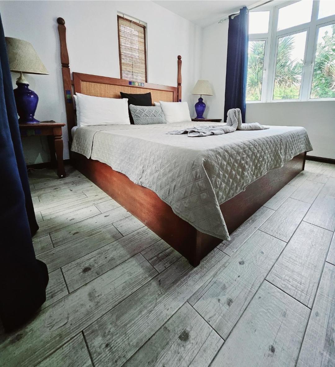 Ocean Hotel 3*