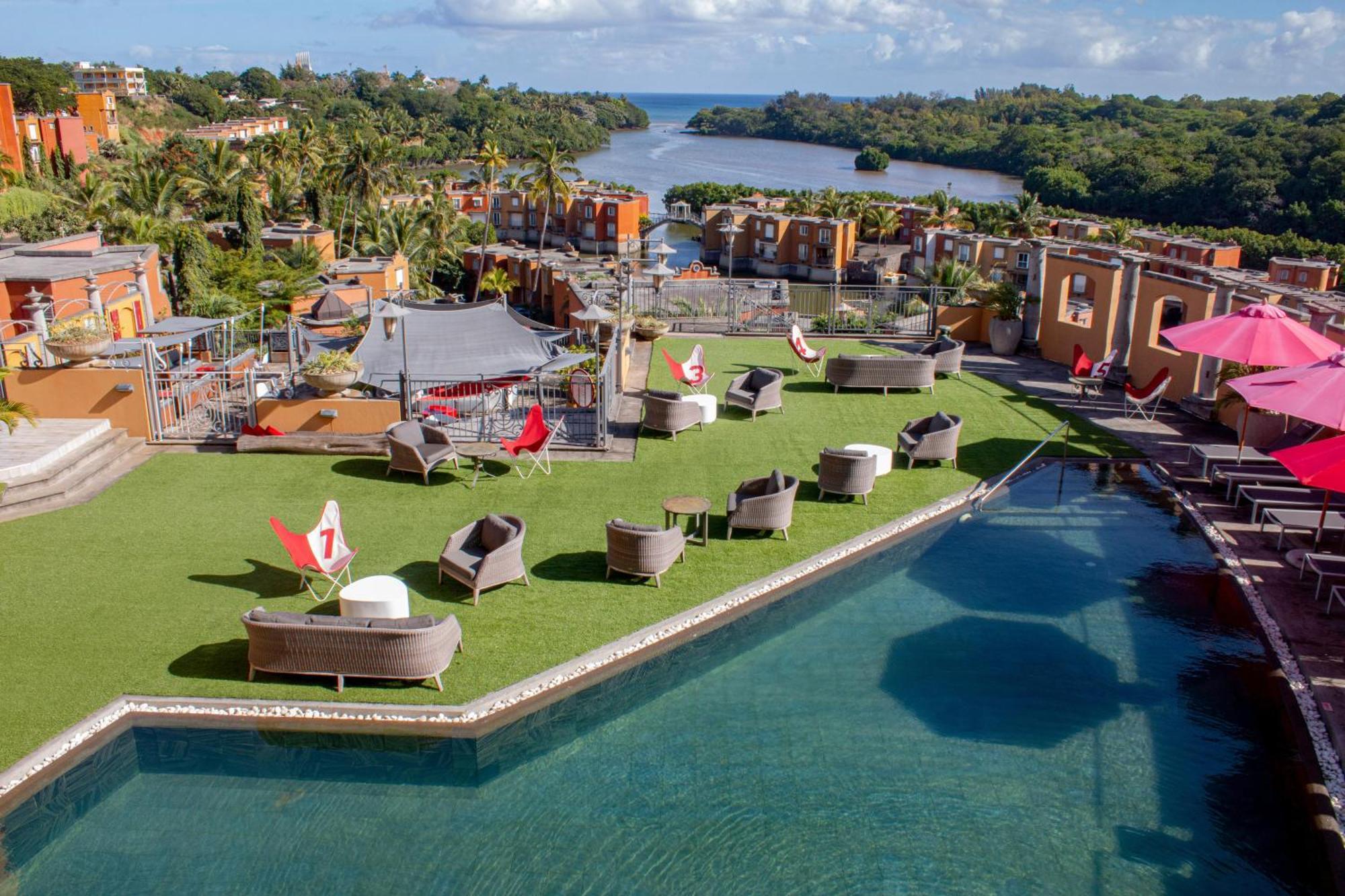 The Address Boutique Baie-du-Tombeau