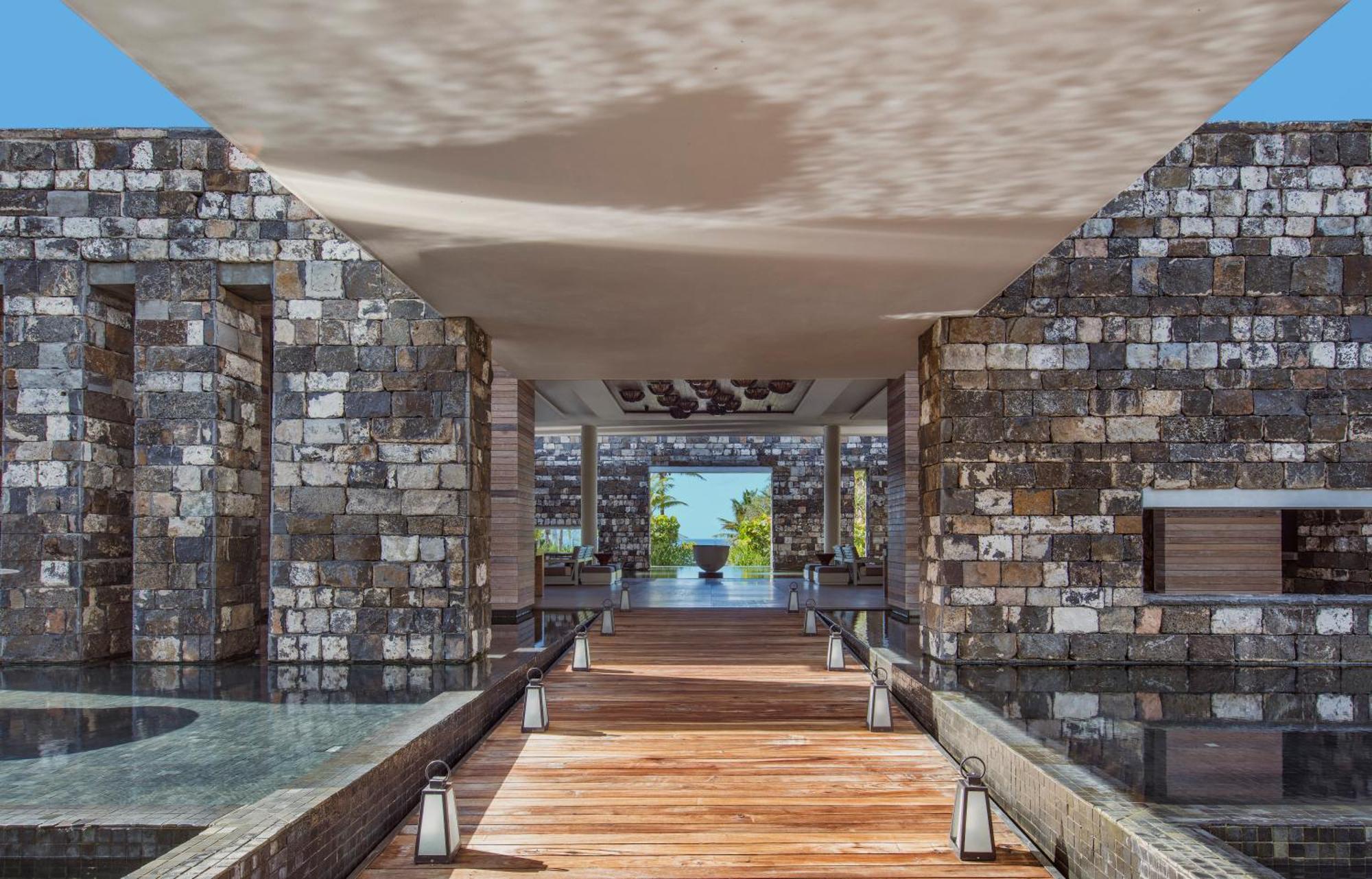 Anantara Iko Mauritius & Resort 5*