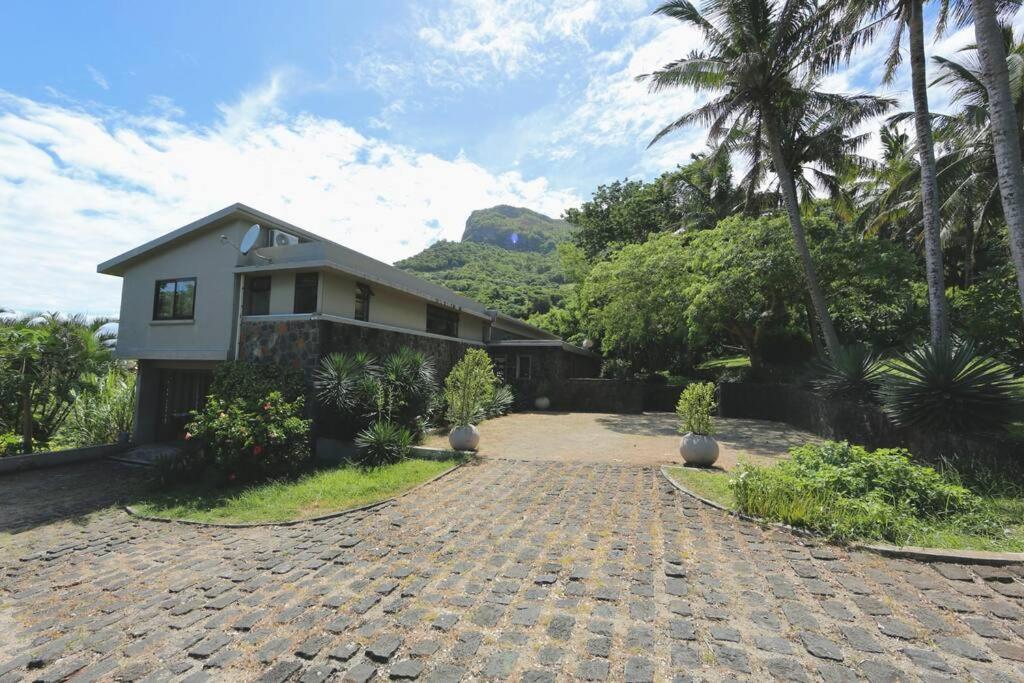 Villa Luxury In *