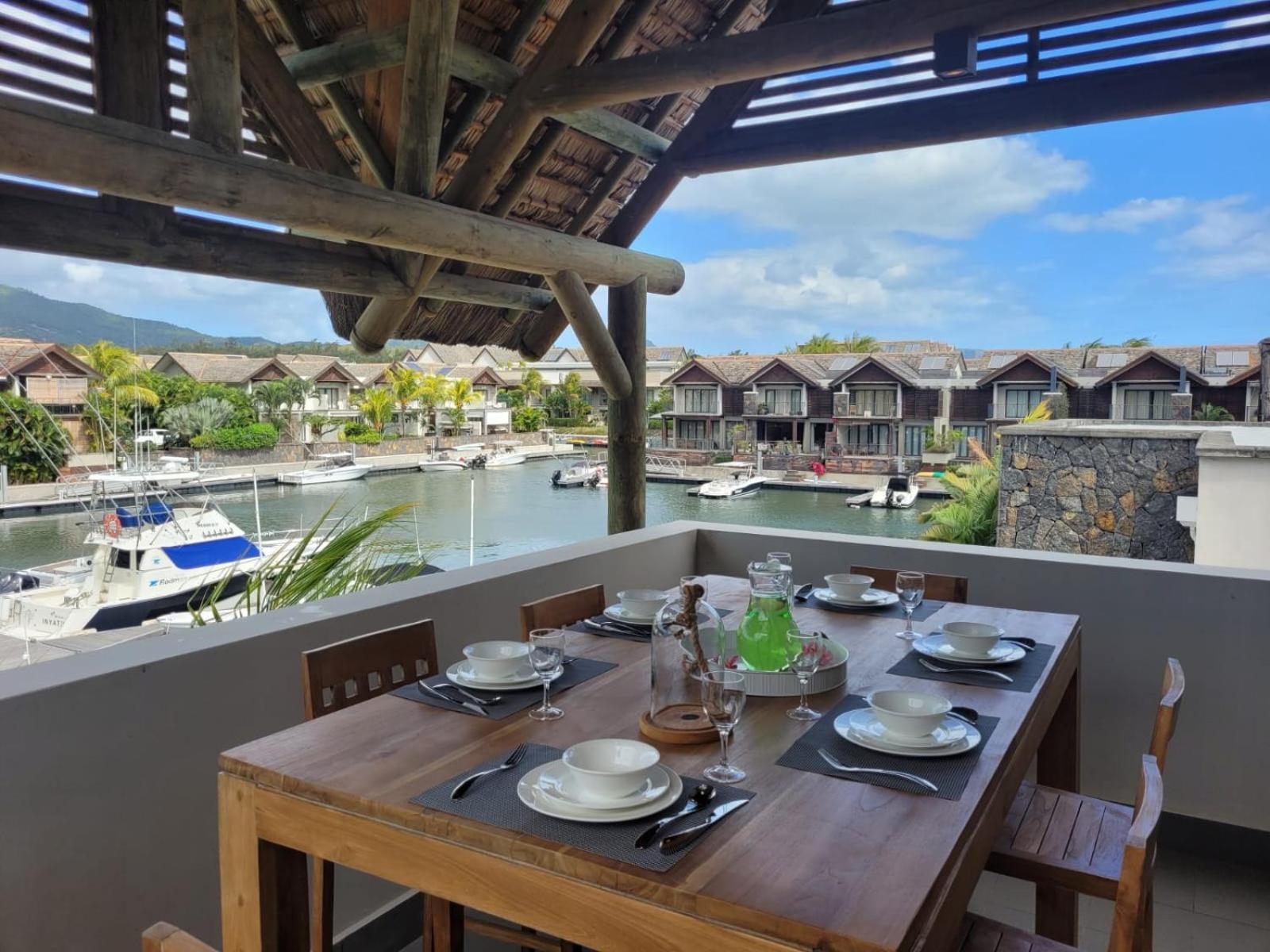 Apartment L'estuaire Seafront Black River Riviere Noire