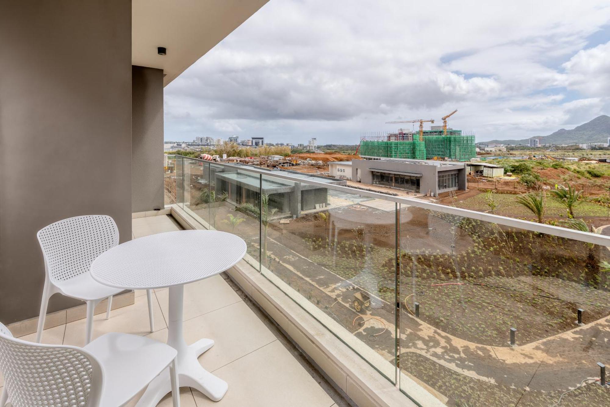Apartamento Pool & Mountain View Luxury Serviced At Minissy