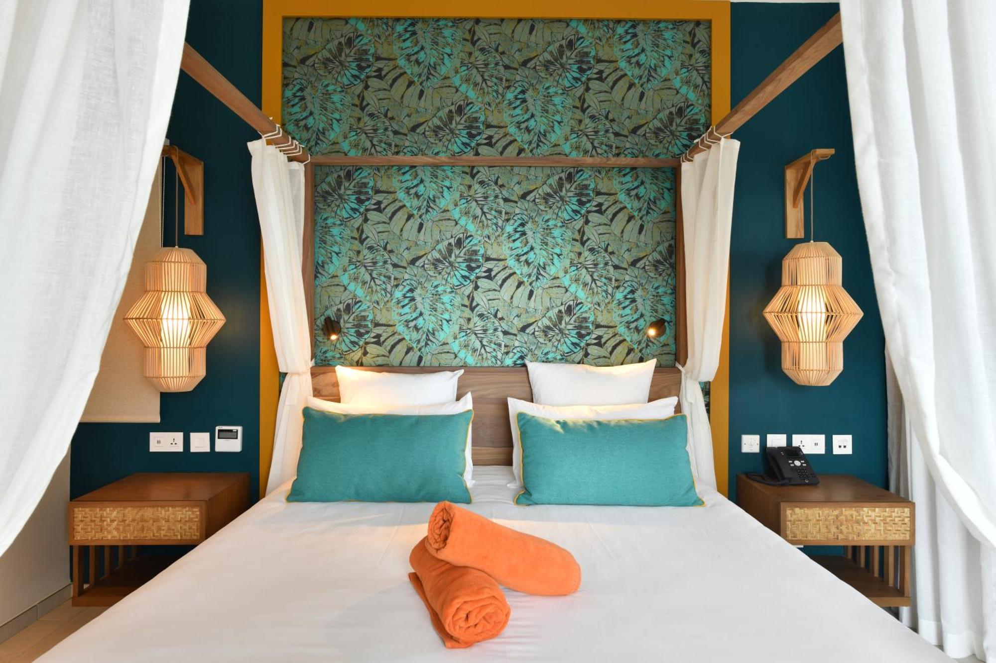 Constance Tekoma Hotel