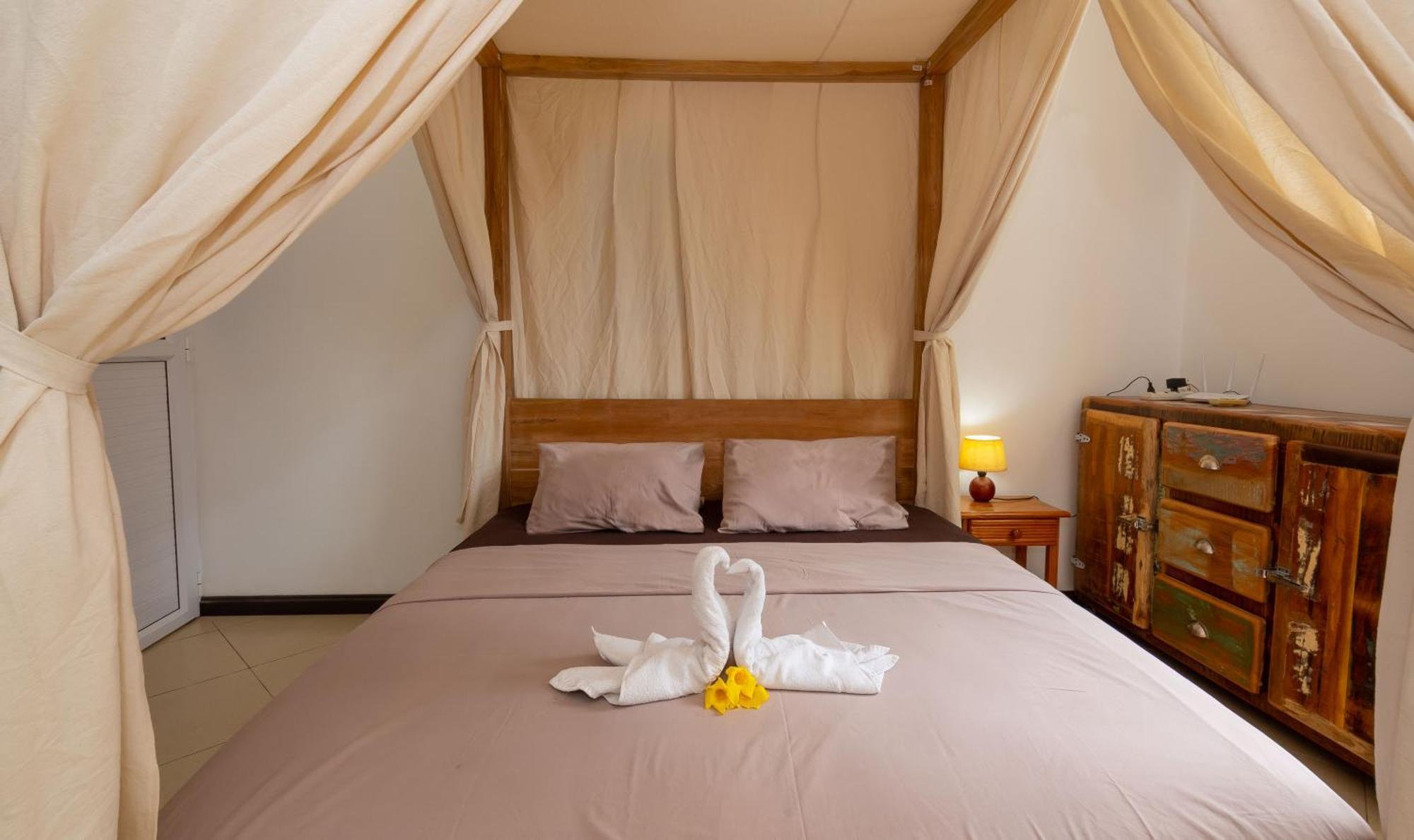 Twakila Sunset Apartment La Gaulette