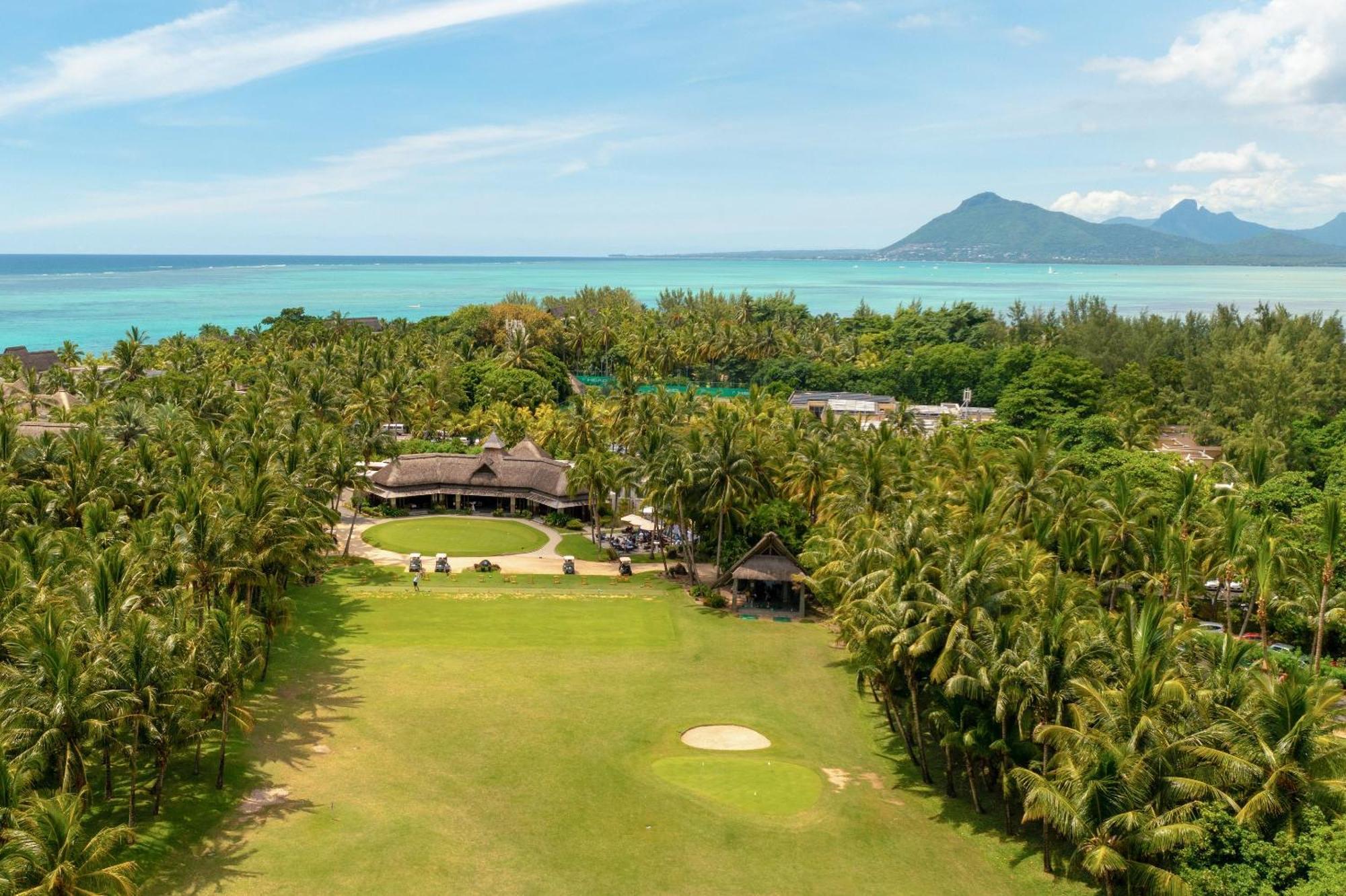 Paradis Beachcomber Golf &
