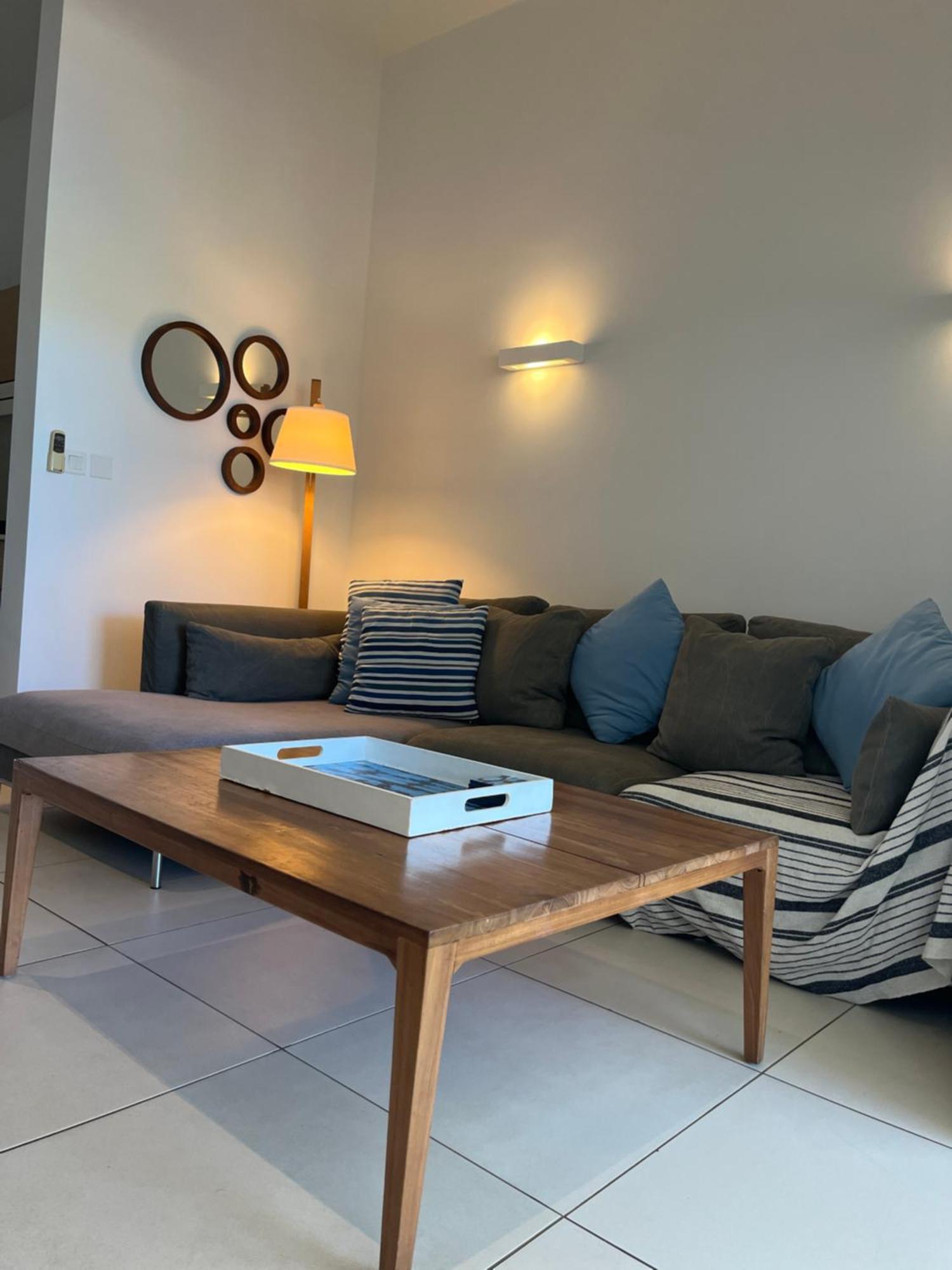 Latitude Sea Front Luxury *
