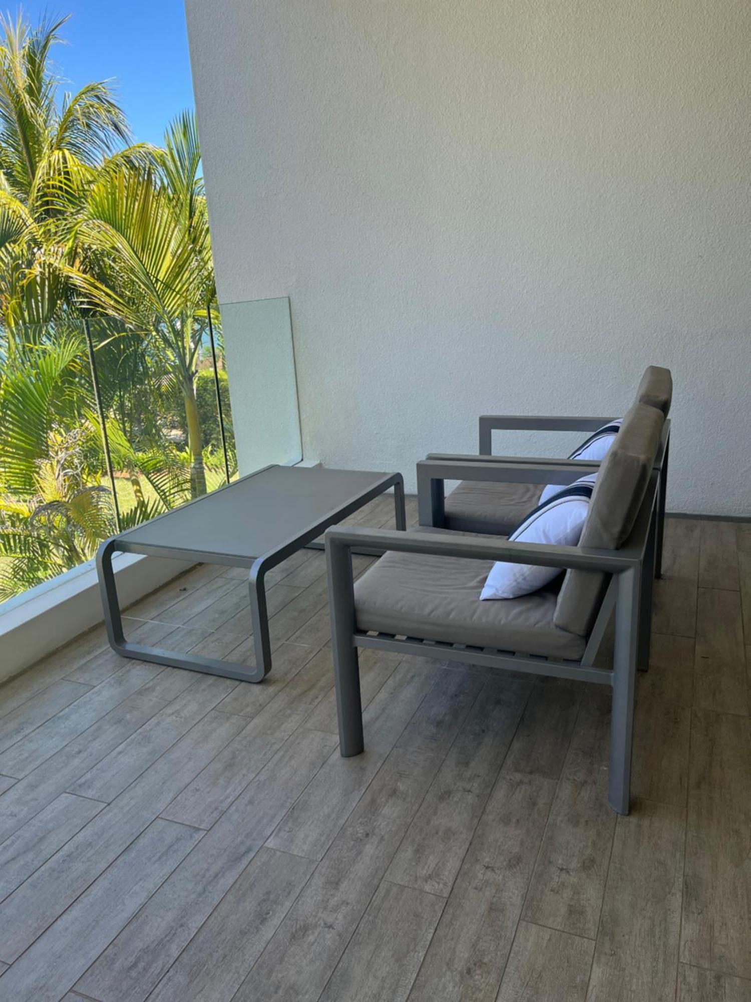 Latitude Sea Front Luxury Riviere Noire