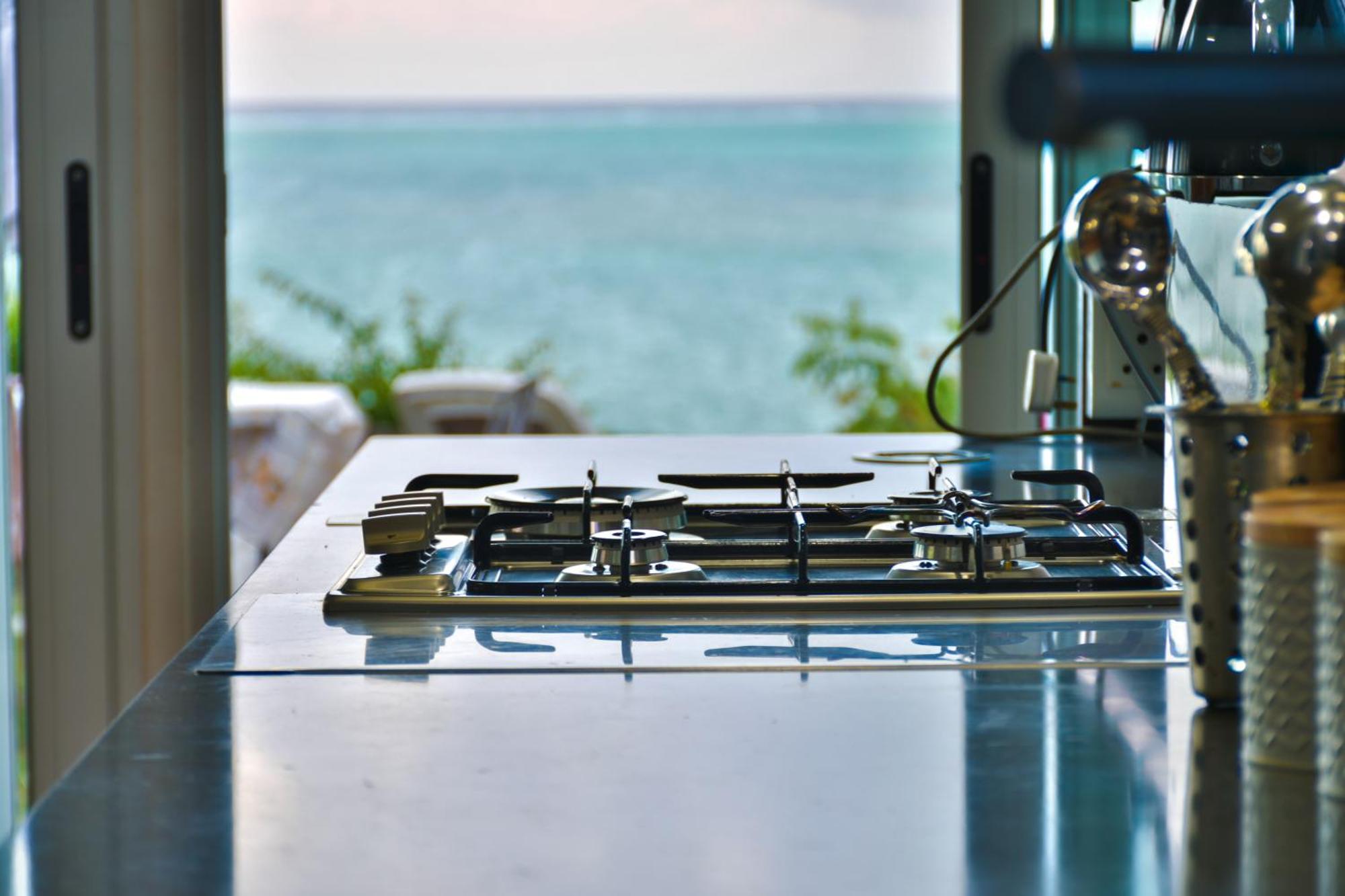 Holiday home Boutique On The Rocks With Stunning Sea Views, Infinity Pool & Private Sea
