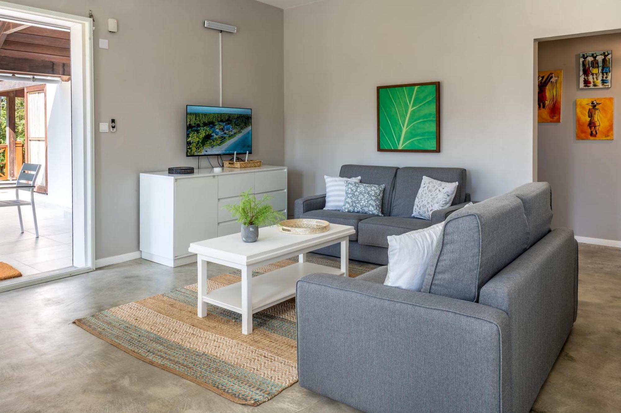 Quaint 2bdr In Melville Public W Pool * Grand Gaube