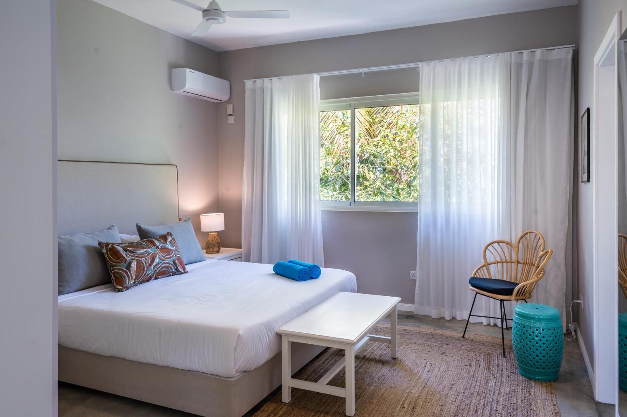 Quaint 2bdr In Melville Public W Pool Grand Gaube