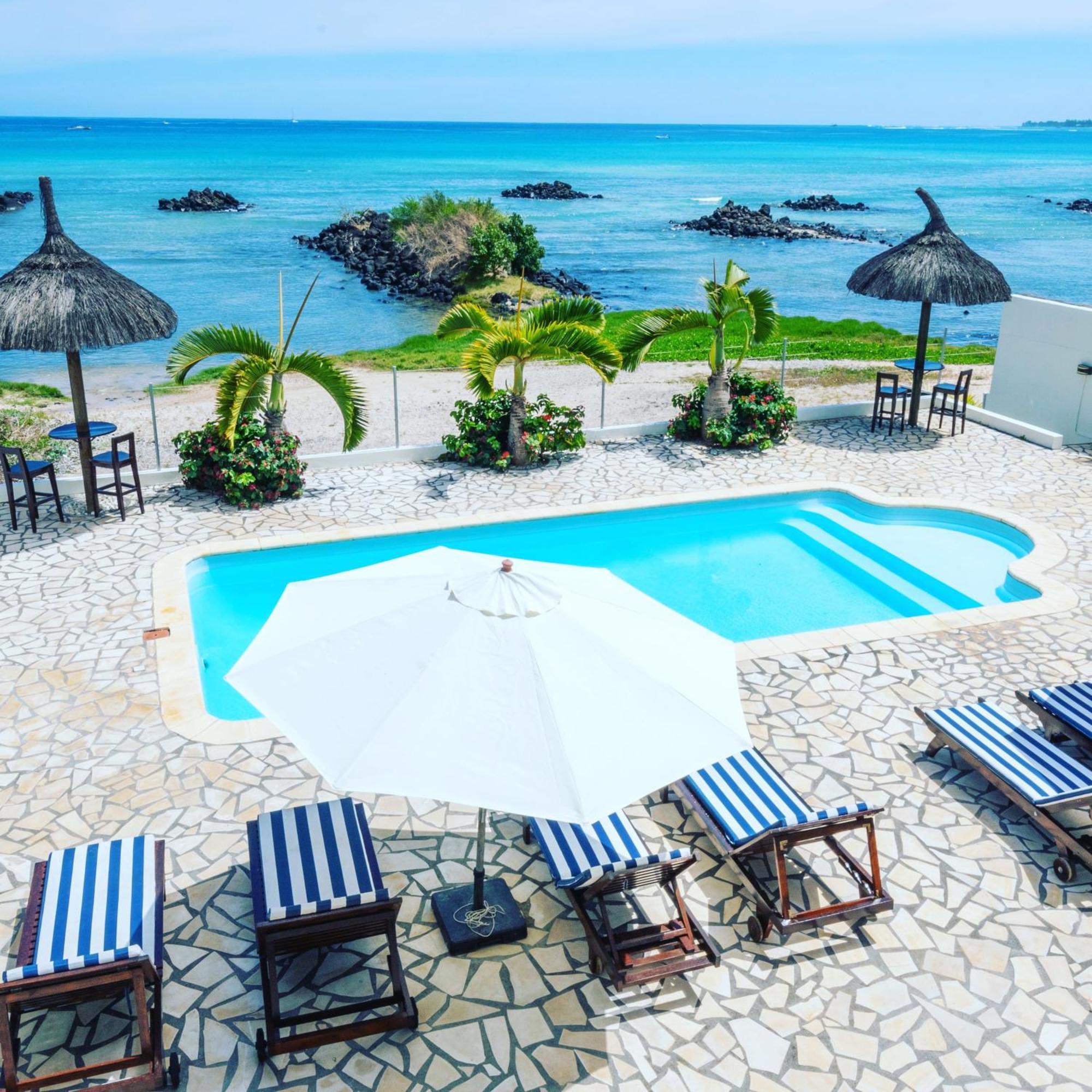 Beachfront Vista *