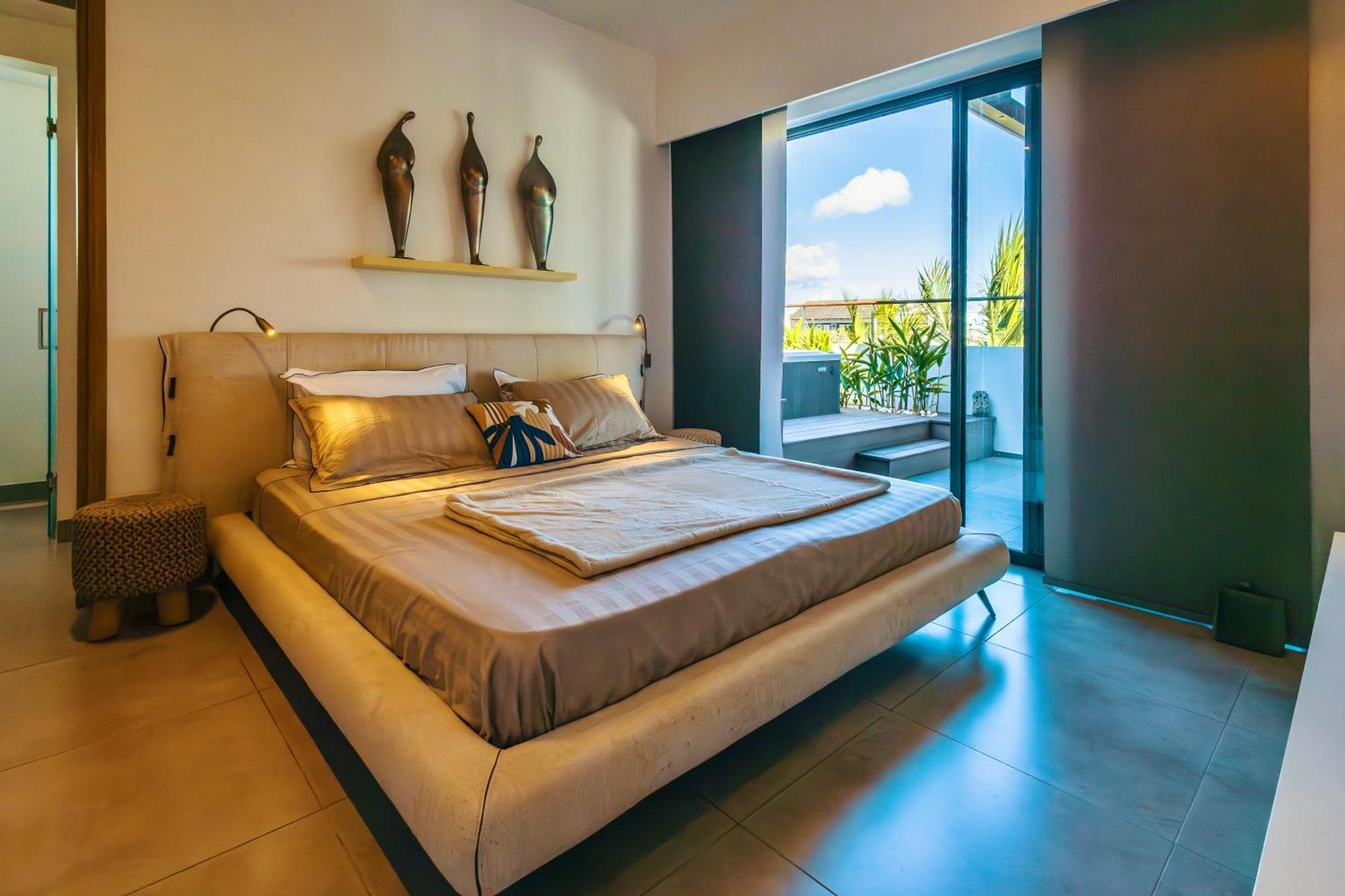 Luxury Penthouse With Jacuzzi, 2 Min To Apartment Mont-Choisy