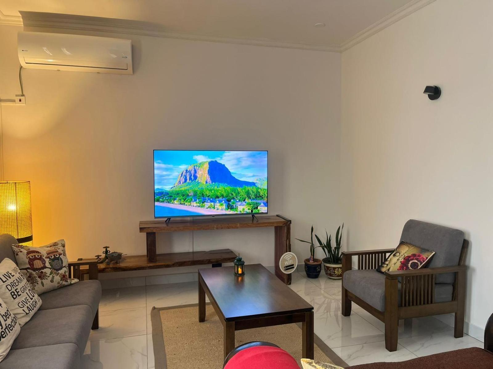 Apartment Nayuha Buildings B2 Flic en Flac