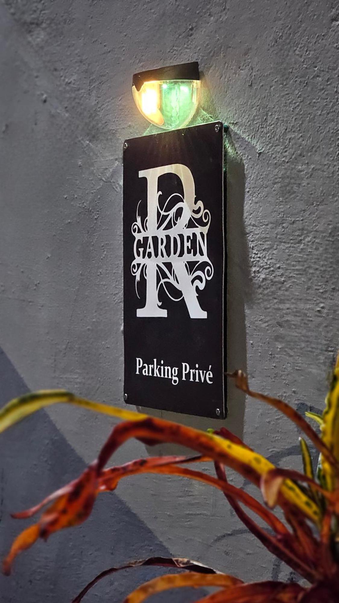 R Garden 1 Ensuite, Cuisine Et Terrasse * Baie-du-Tombeau