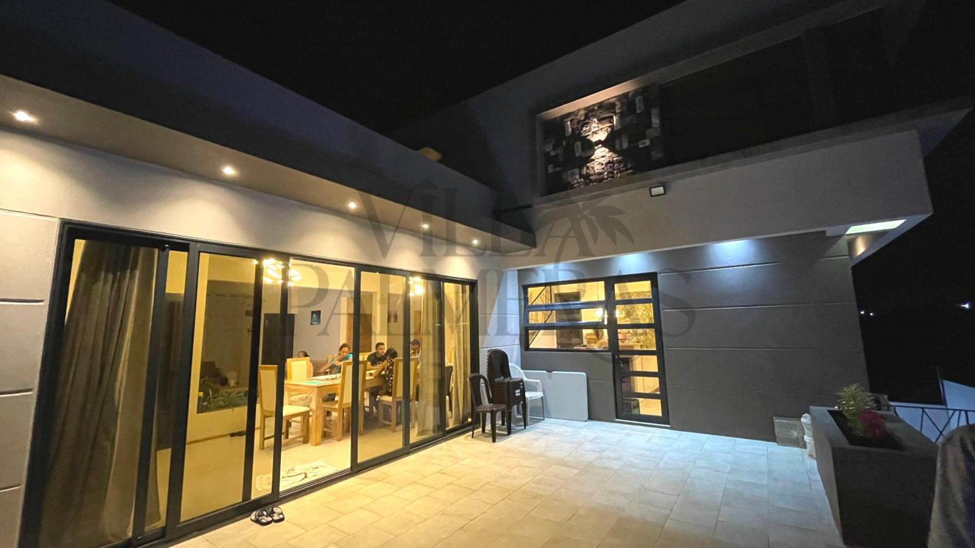 Palmeras - 4 Bedrooms Ac Modern Luxury