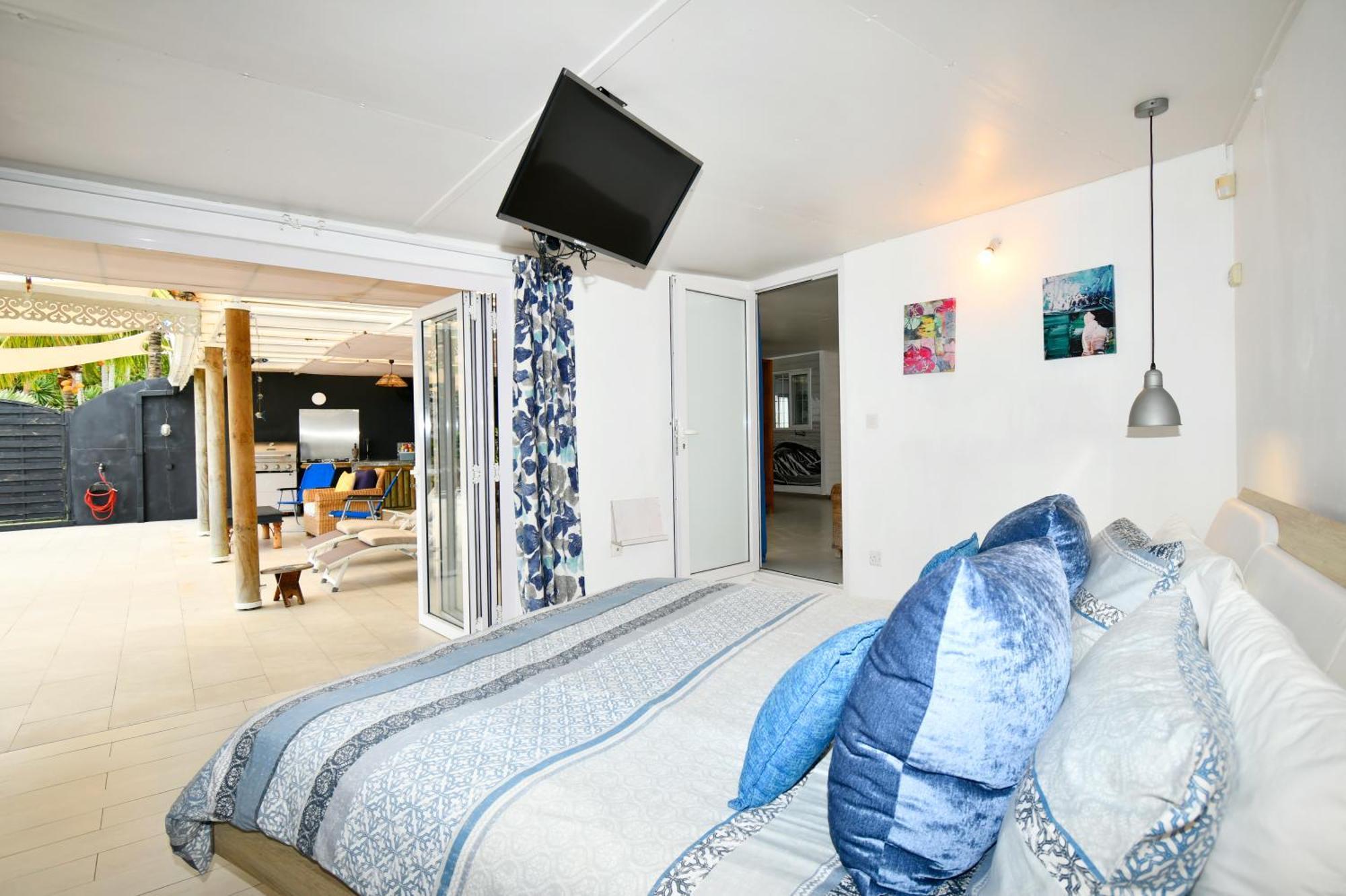 Chalet Kestrel With Pool On The *