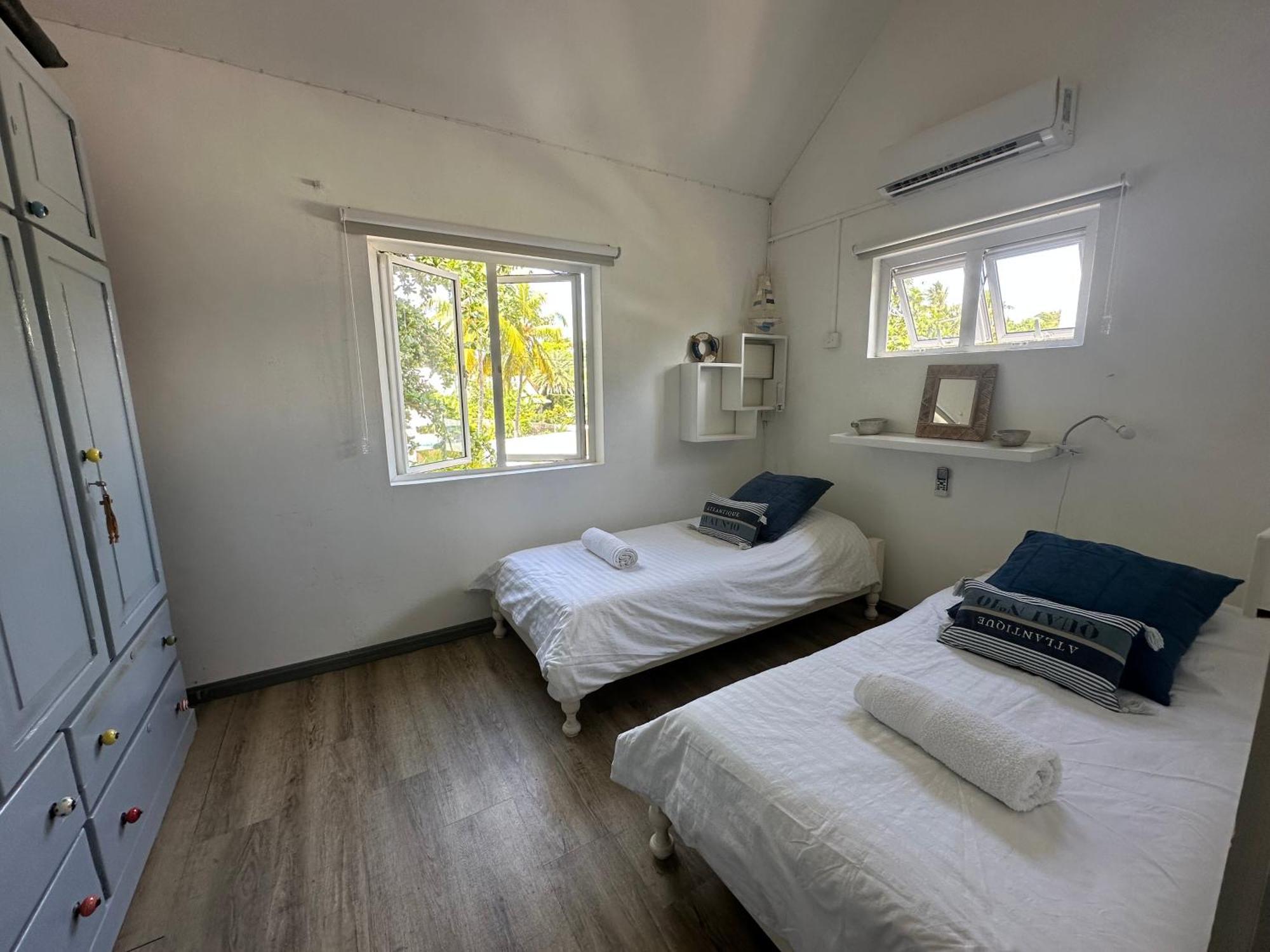Marine House Pointe D'esny * Blue Bay