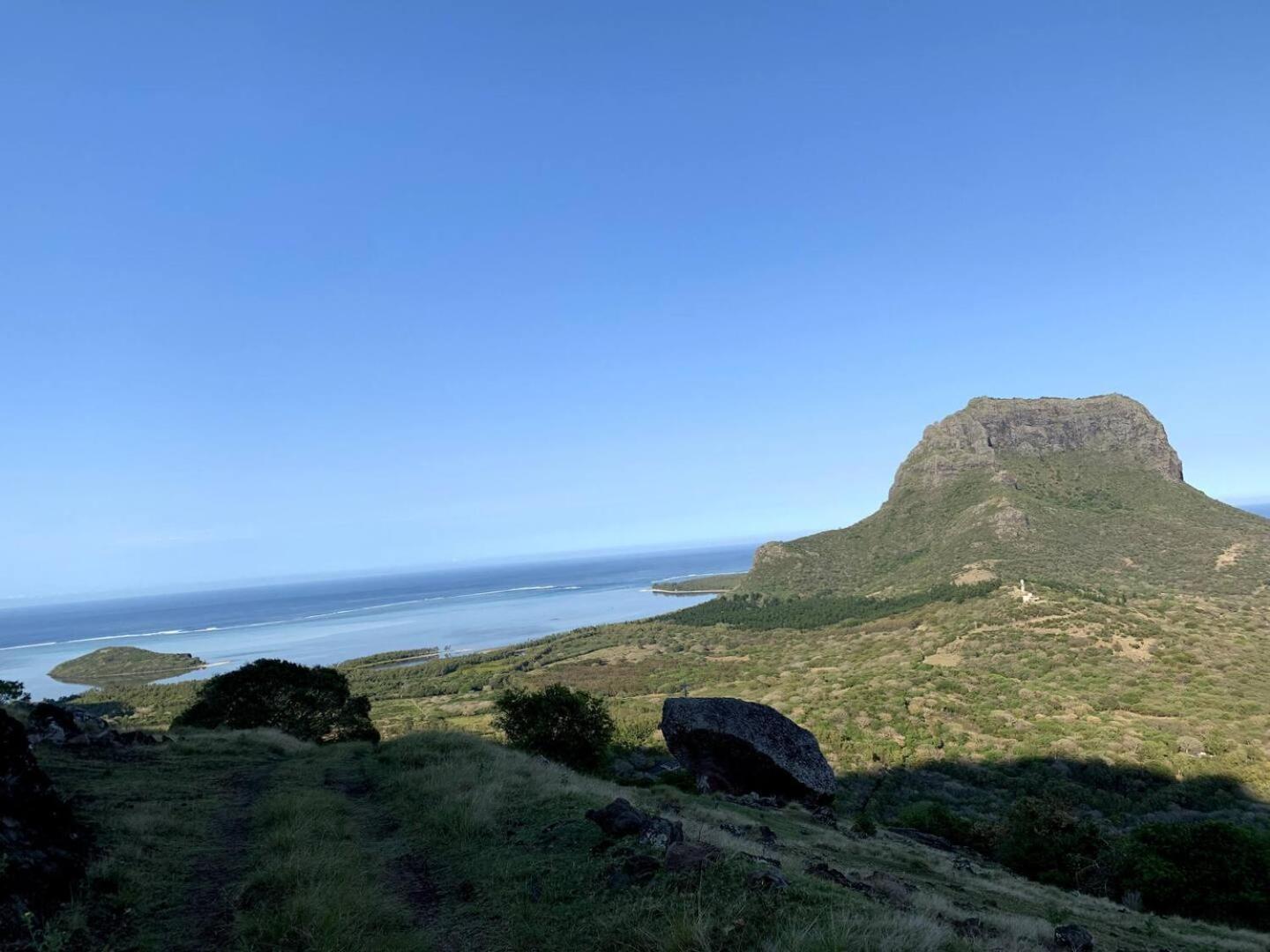Le Petit Morne *