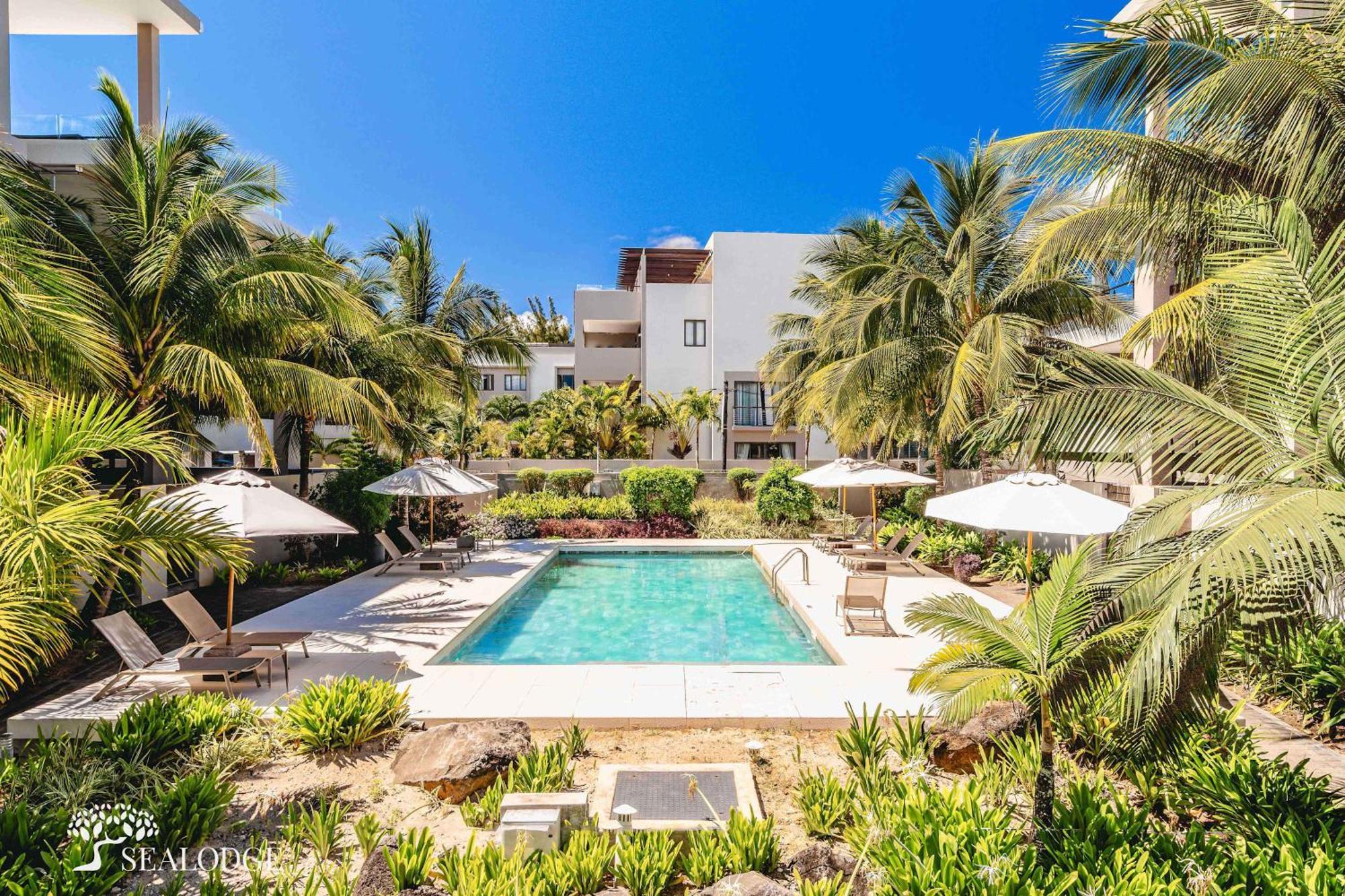 Apartment Amazing Penthouse - Rooftop & Pool Cap Malheureux