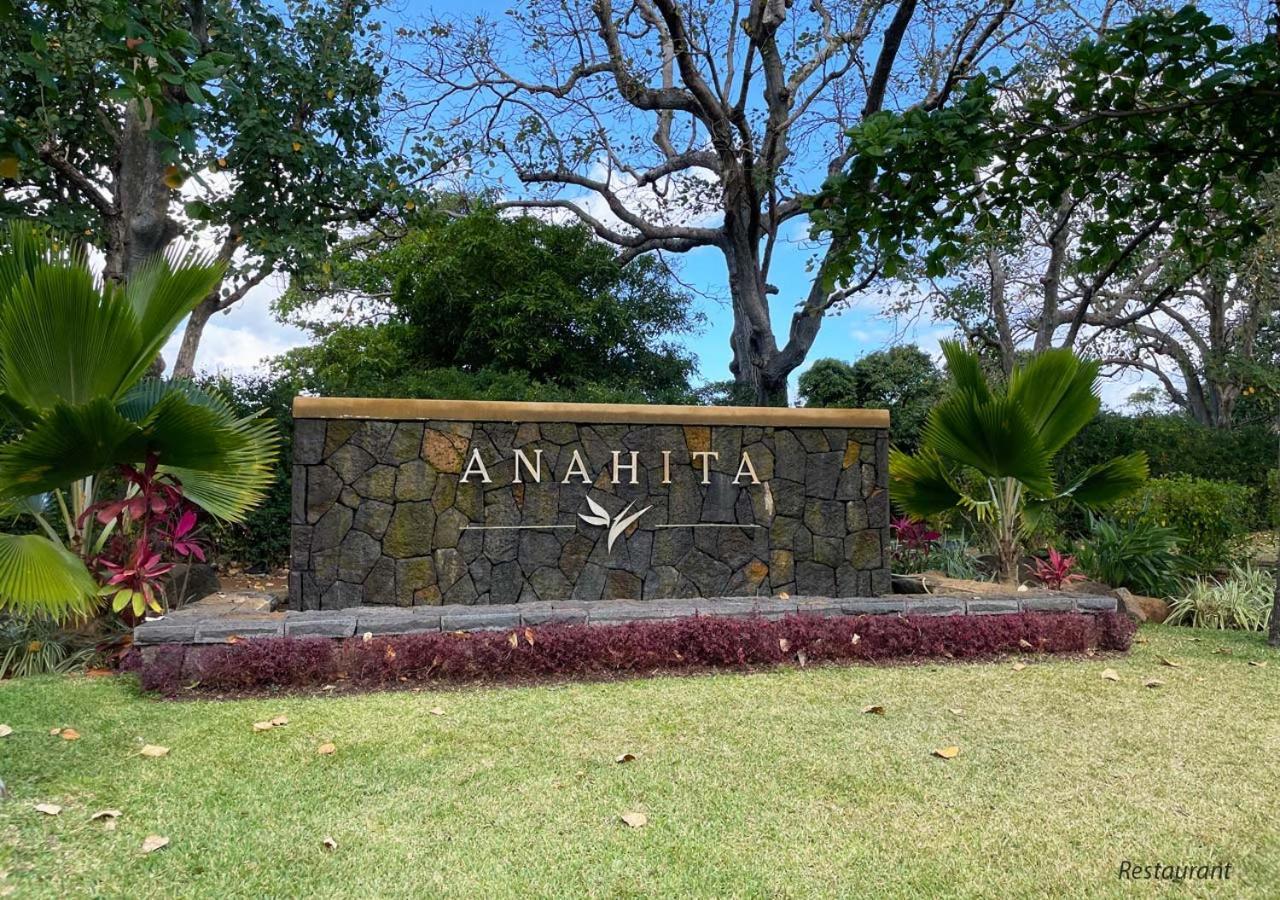 Luxe And Golf With Private Access Villa *