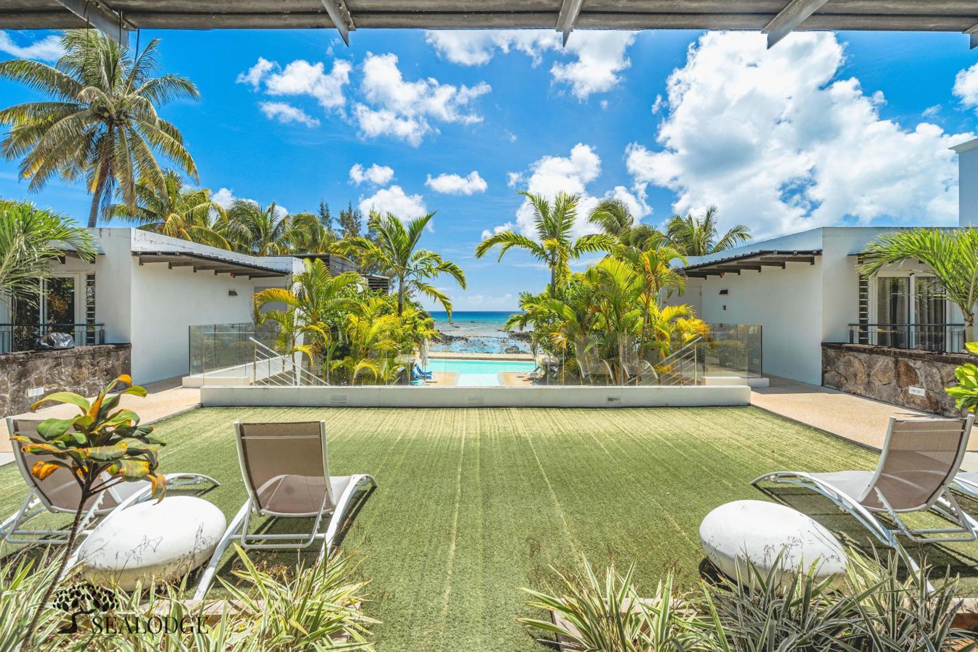 Kanope Bay - Beachfront Pointe aux Biches