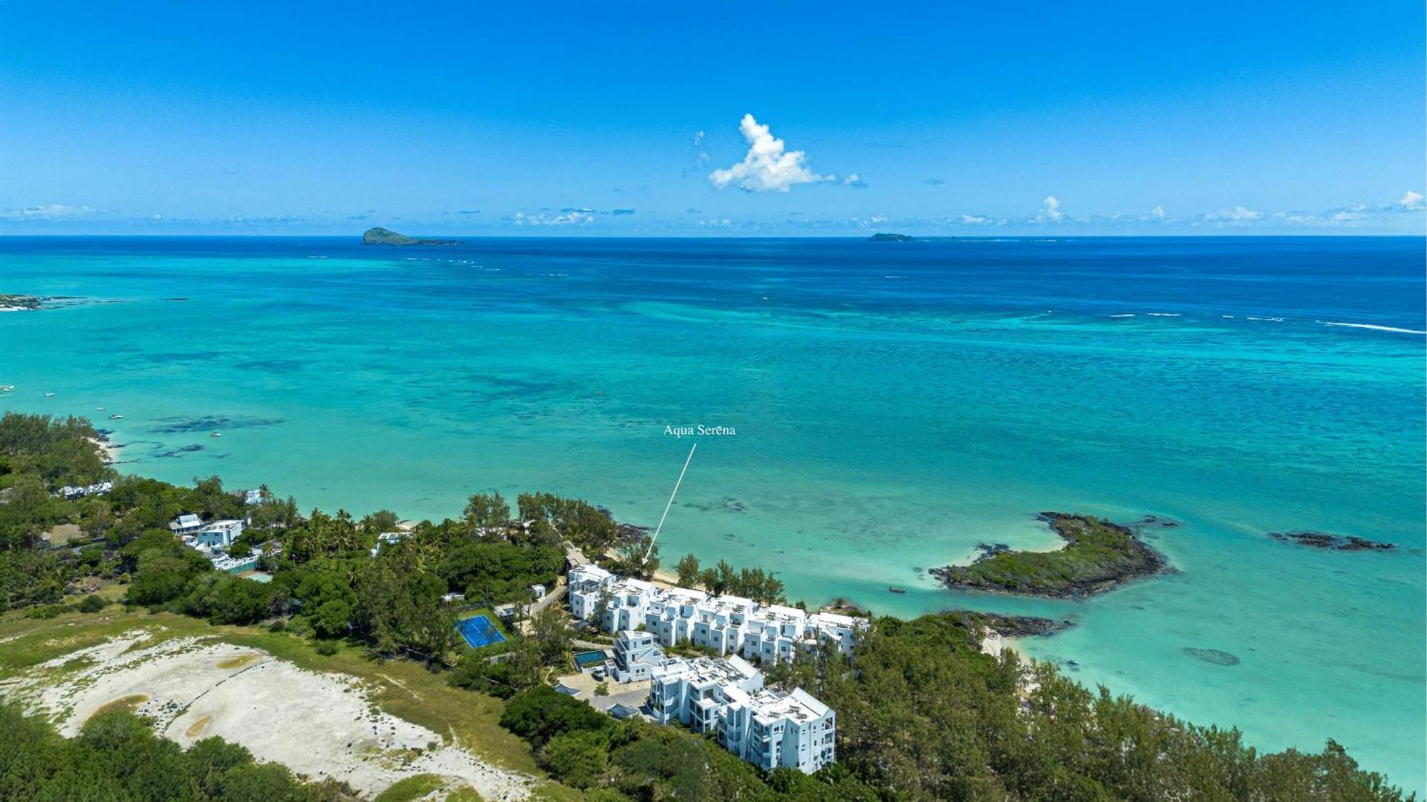 Aqua Serena - Luxury Beachfront Penthouse