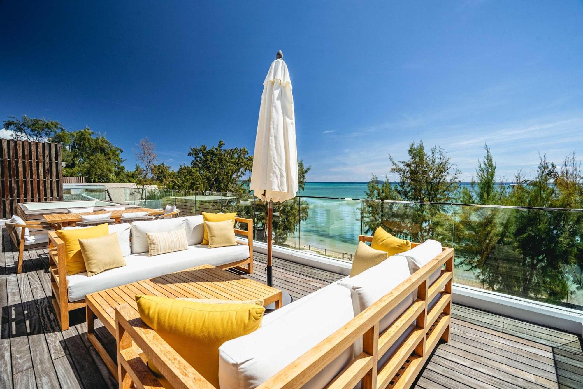 Apartment Aqua Serena - Luxury Beachfront Penthouse