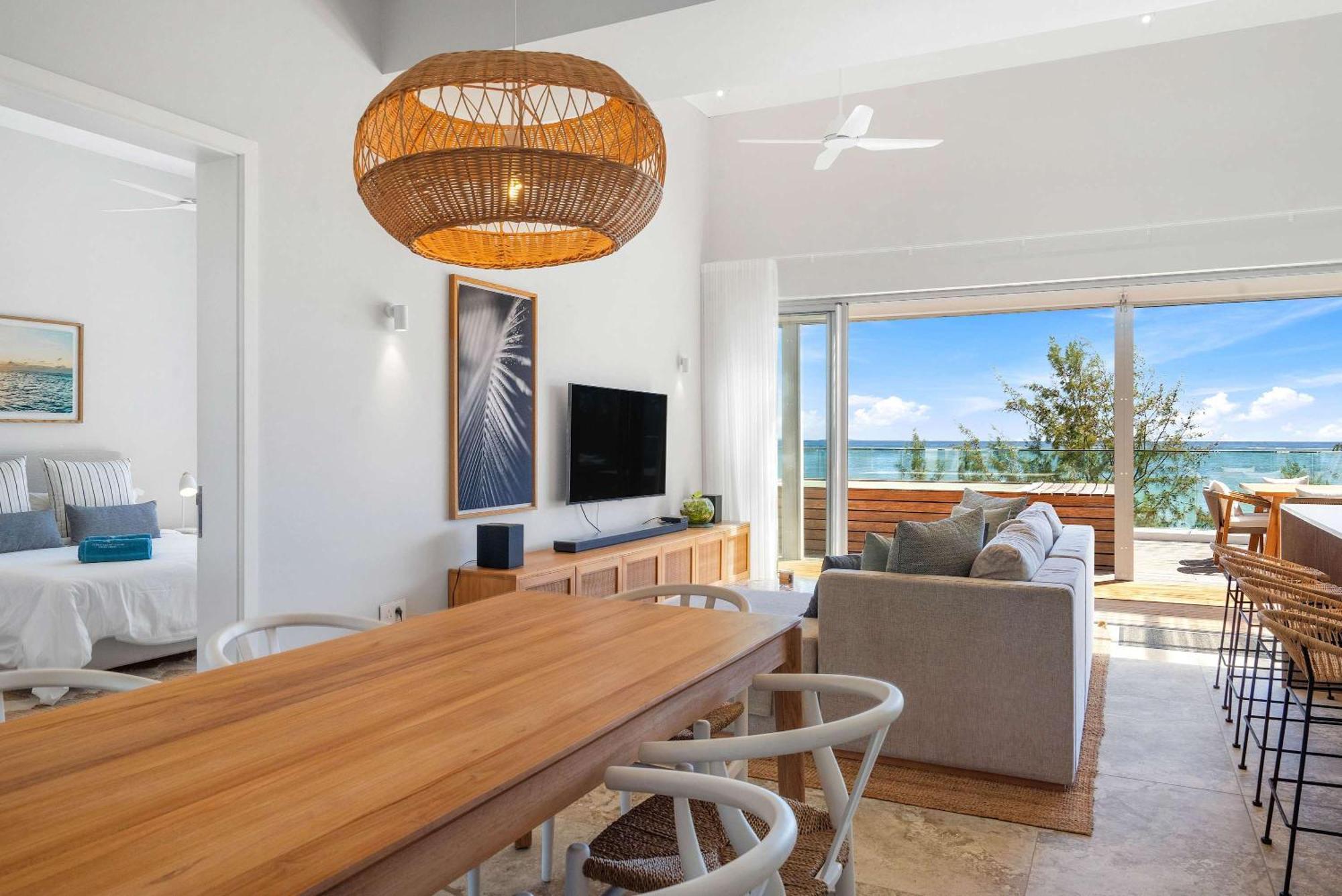 Aqua Serena - Luxury Beachfront Penthouse Apartment Grand Gaube