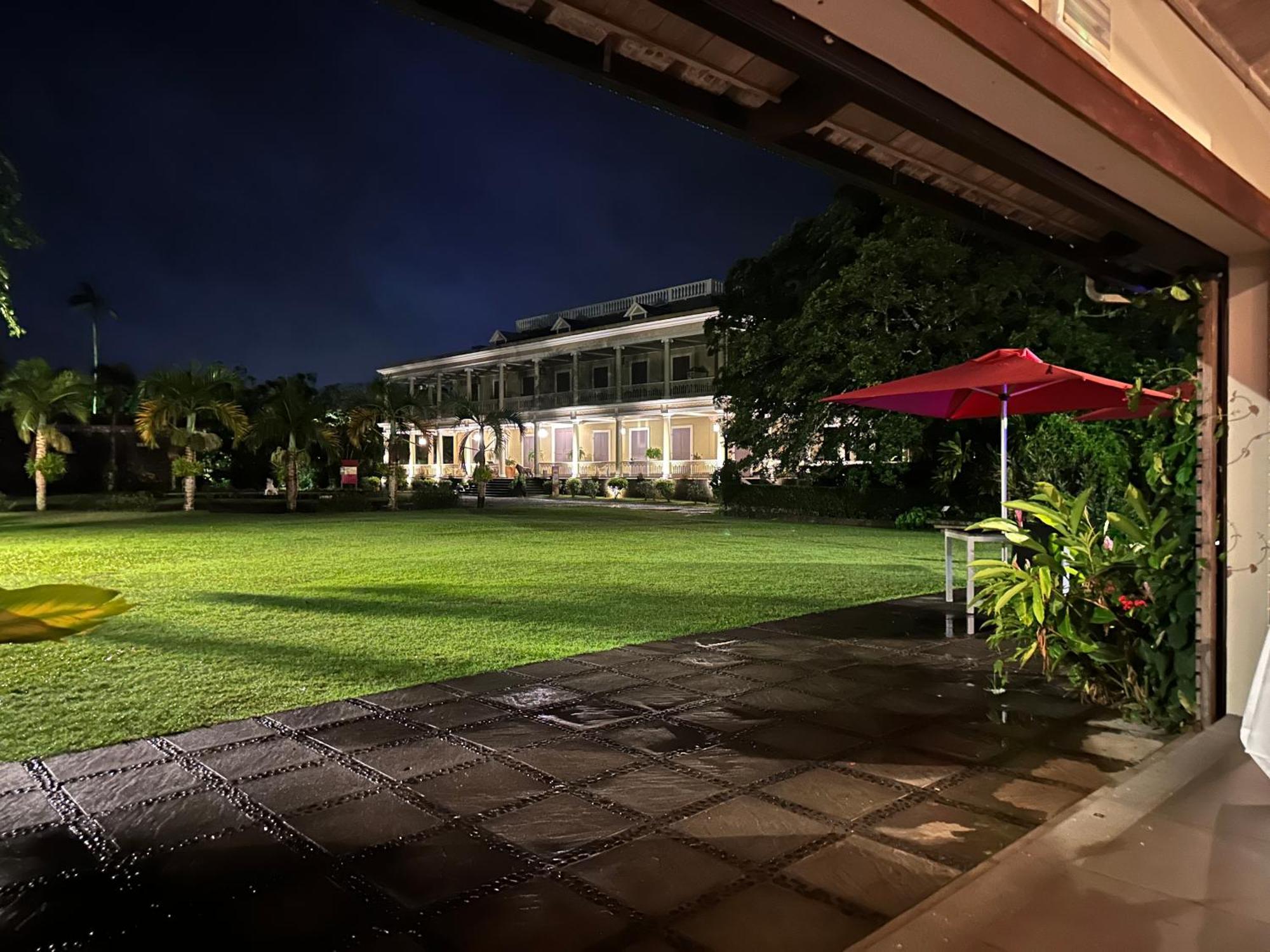 4- Bedroom Beachfront Villa Grand Baie