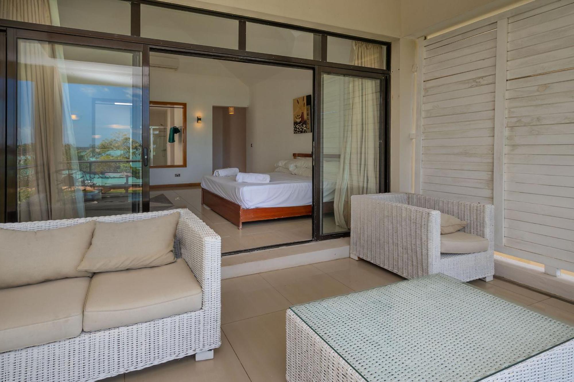 4- Bedroom Beachfront Villa *
