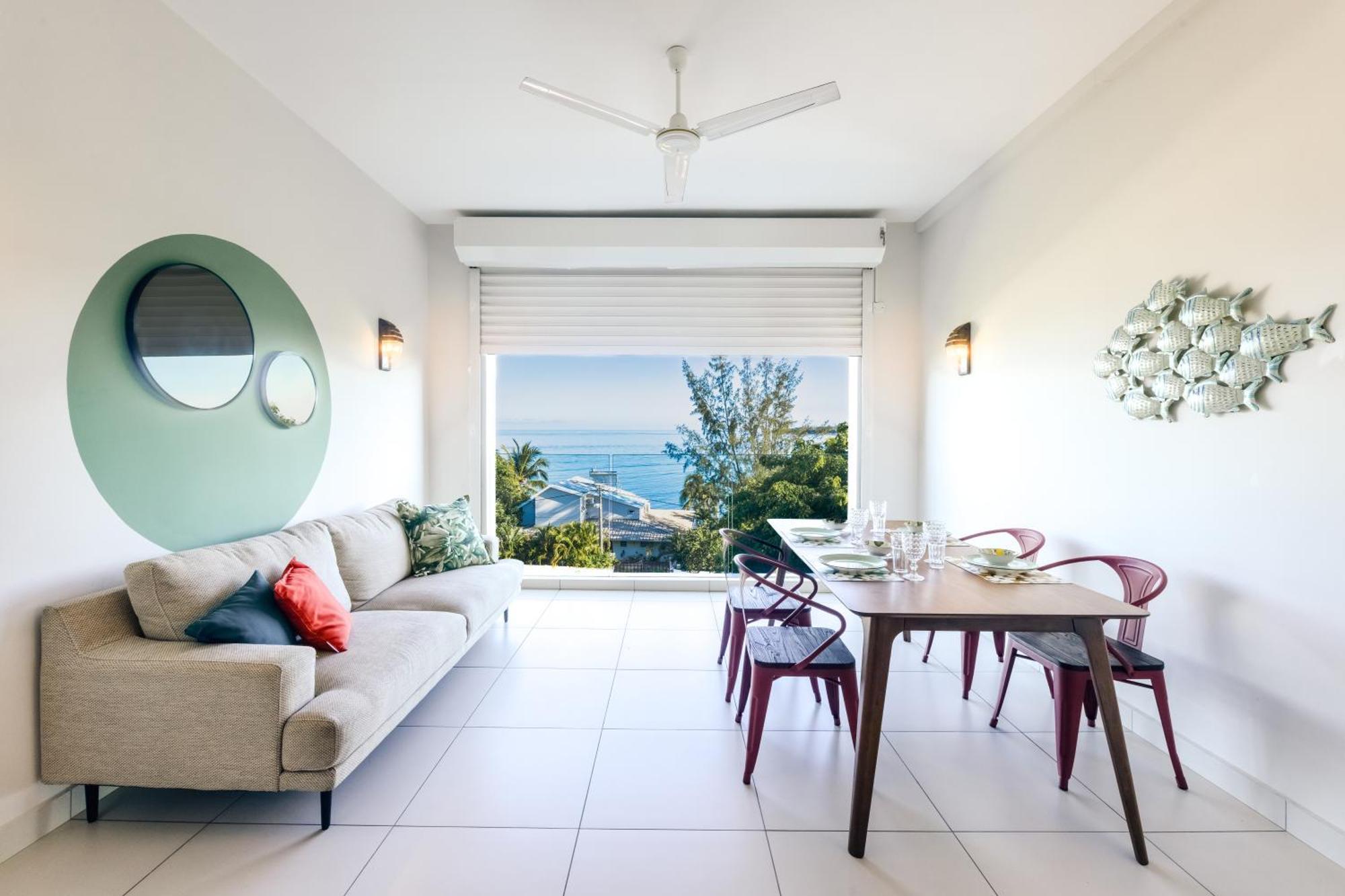 Apartment Sea View *
