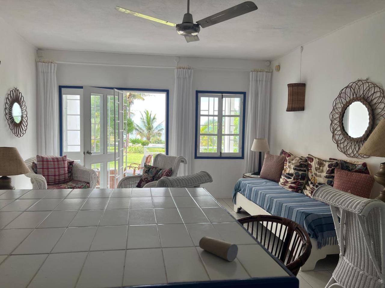 Beachfront Apartment *