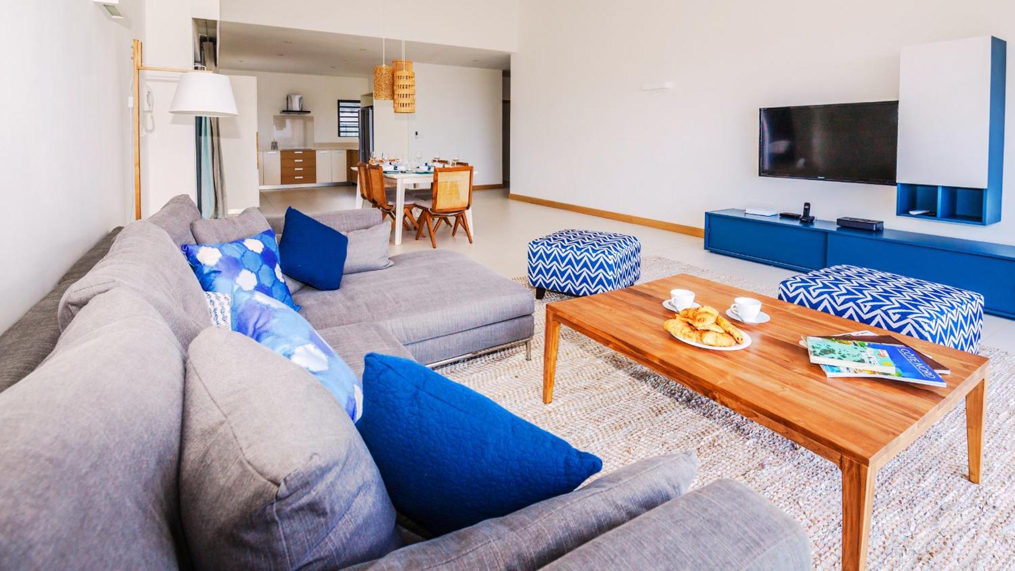Latitude By Horizon Holidays * Riviere Noire