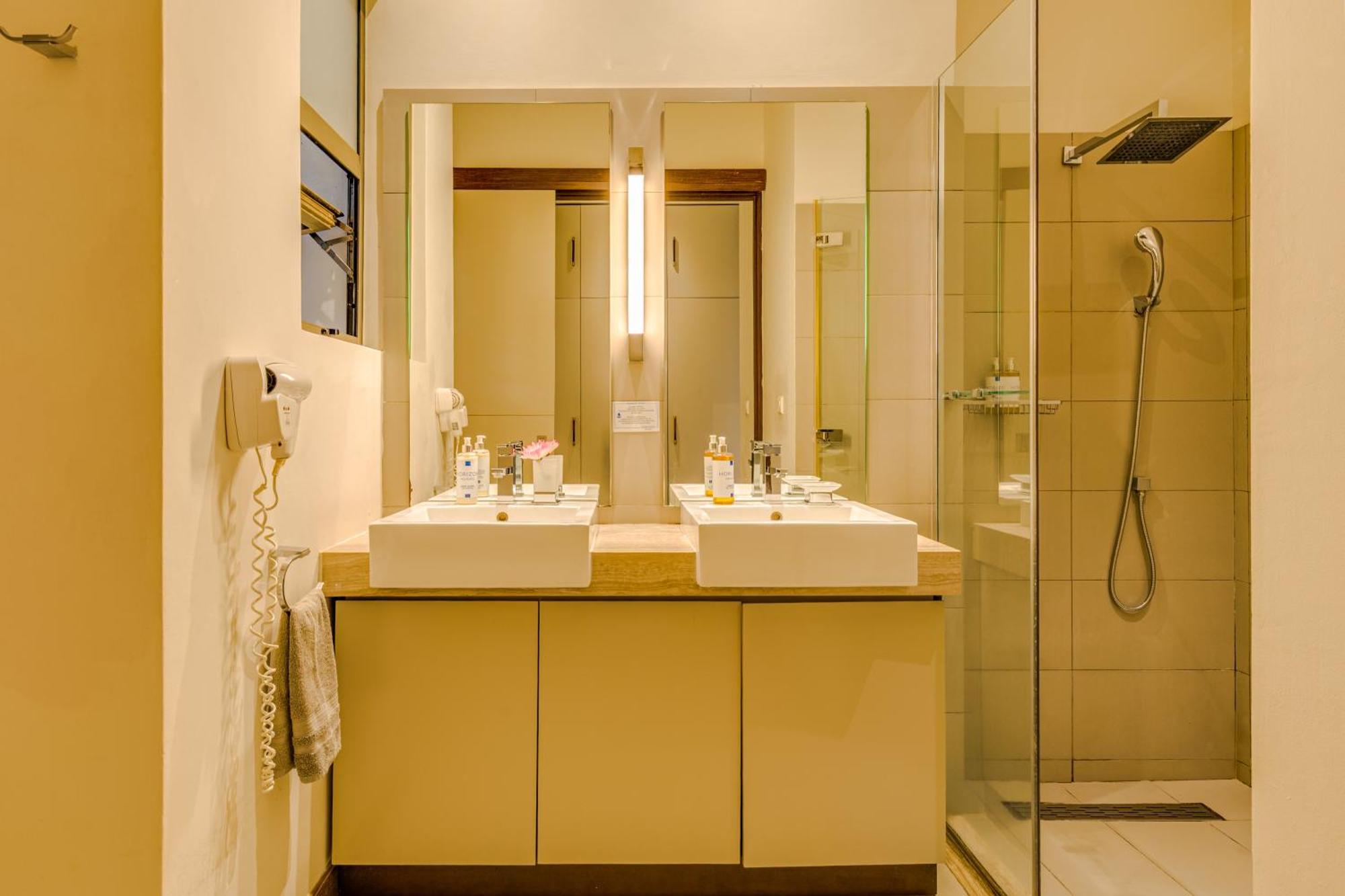 Esplanade By Horizon Holidays Tamarin