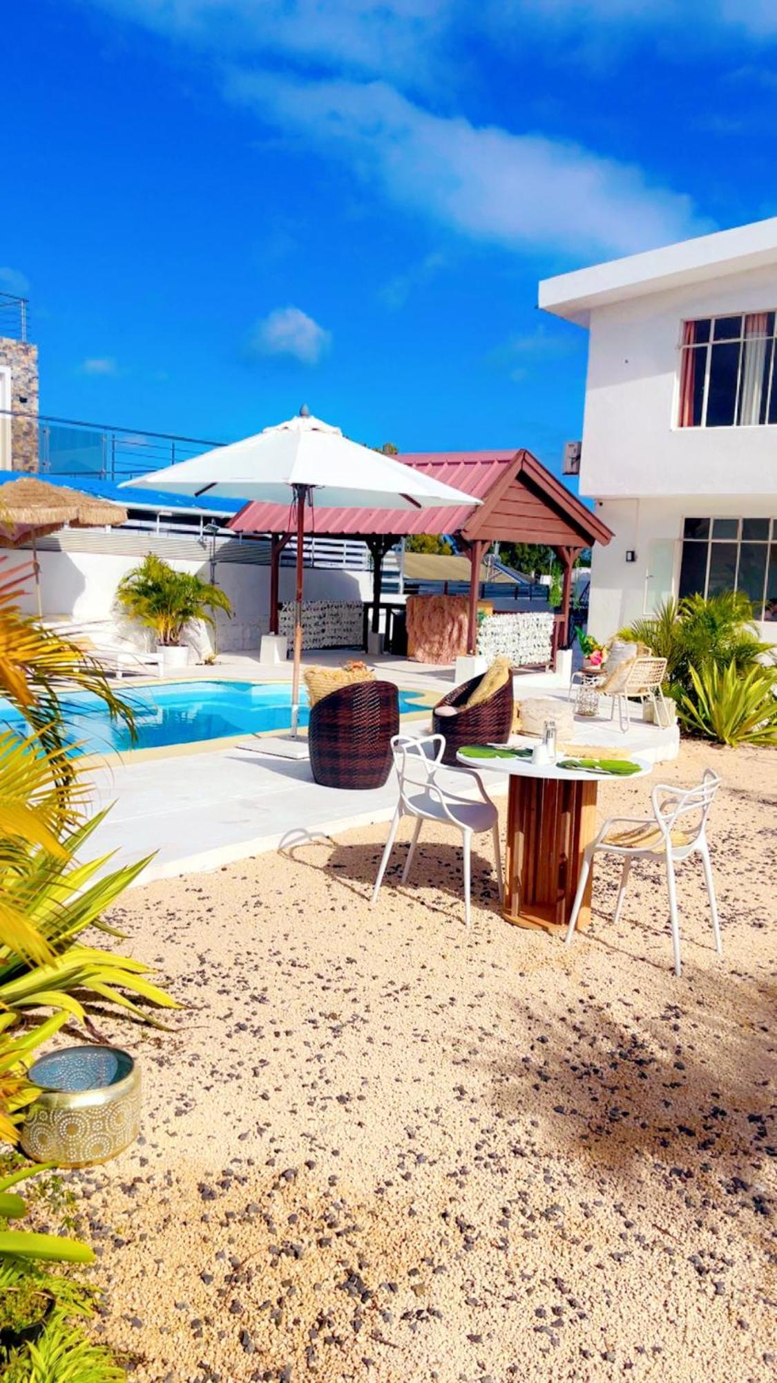 Cocoon Paradise *