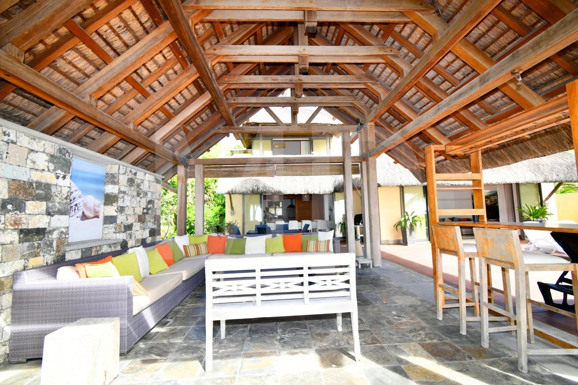 Emerald Villa