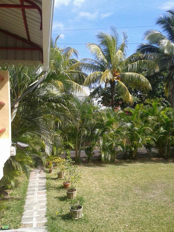 Apartment Fleurvilla Pereybere Beach