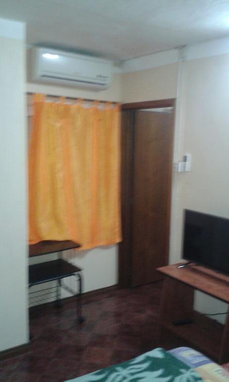 Fleurvilla Apartment