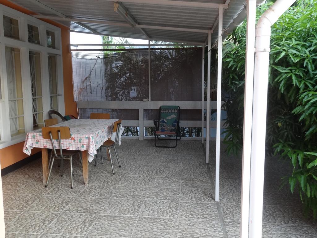 Son House Guest house Flic en Flac