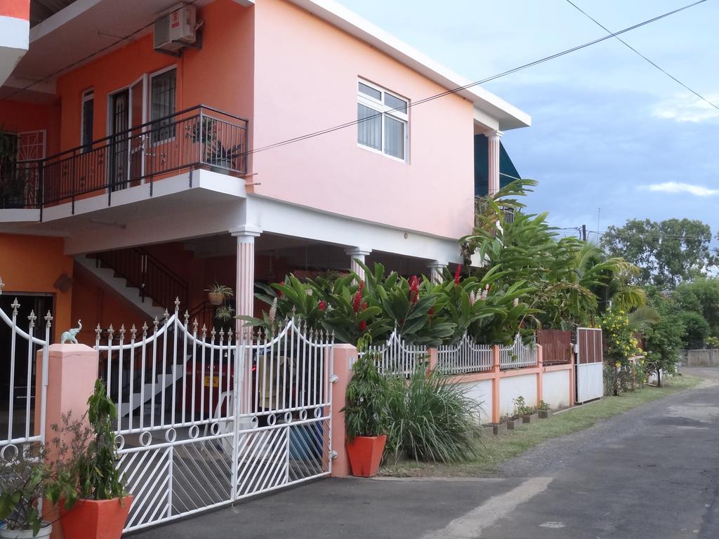Son House Guest house Flic en Flac